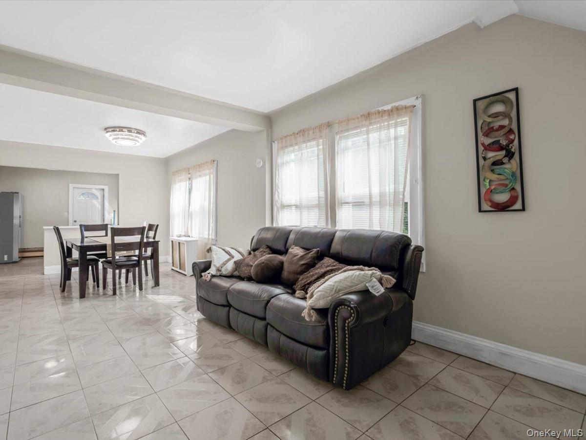 25 Edwards Property Photo 6