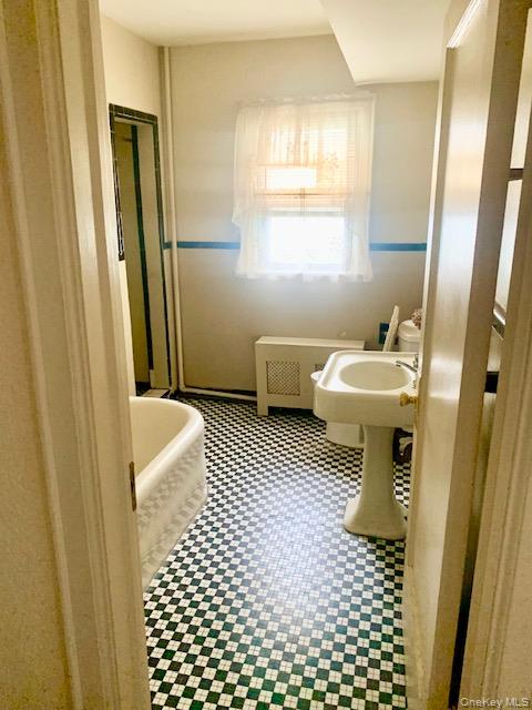 330 E Devonia Avenue Property Photo 12