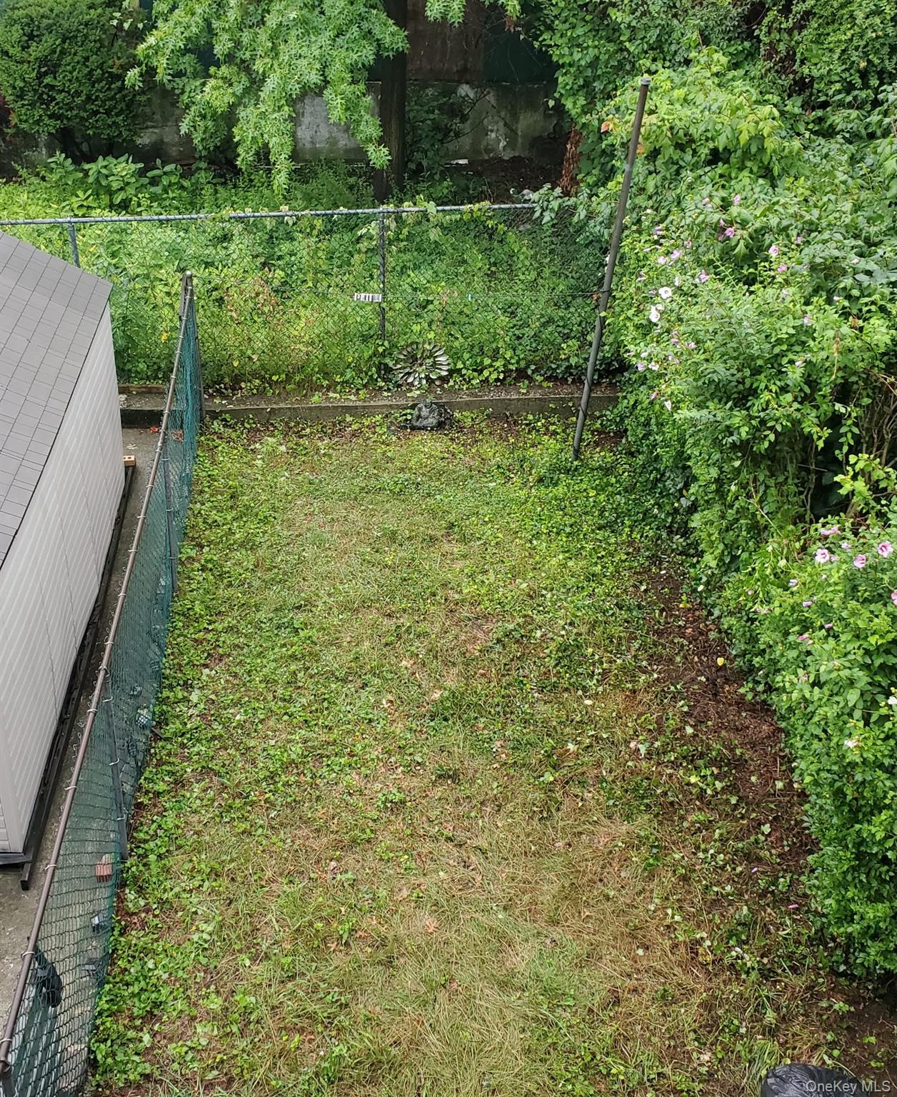 1162 Adee Avenue Property Photo 6