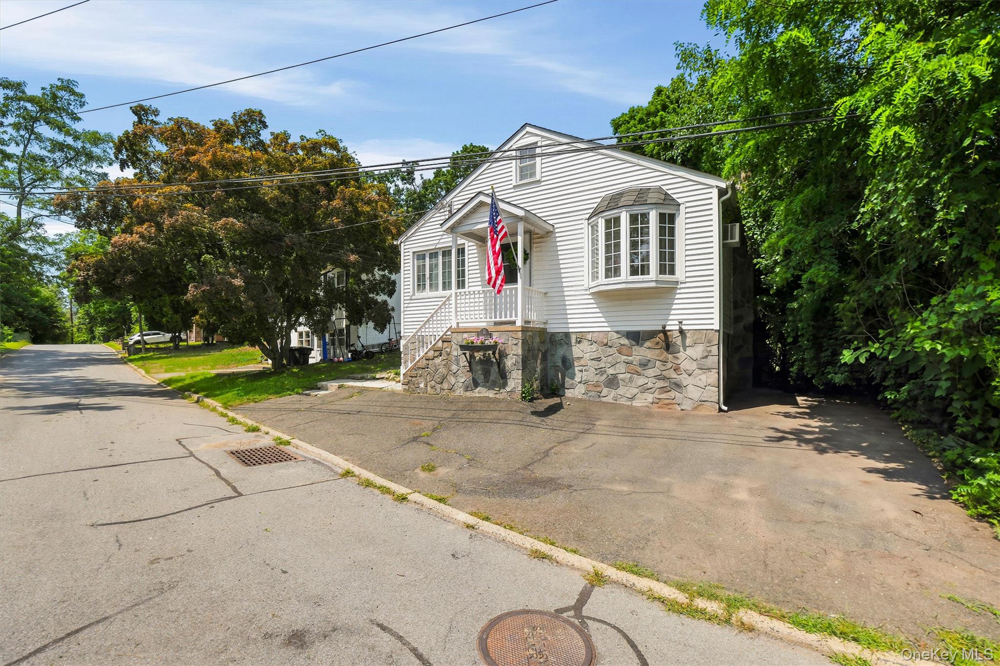 6 Cherry Street Property Photo 3