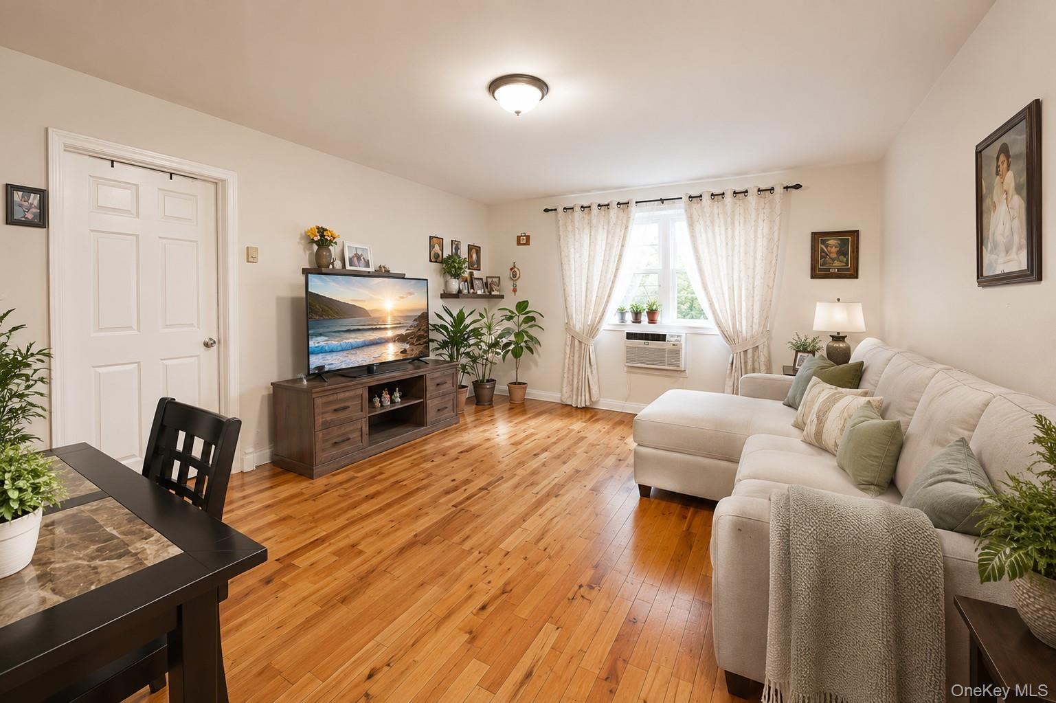 1140 Willoughby Avenue Property Photo 23
