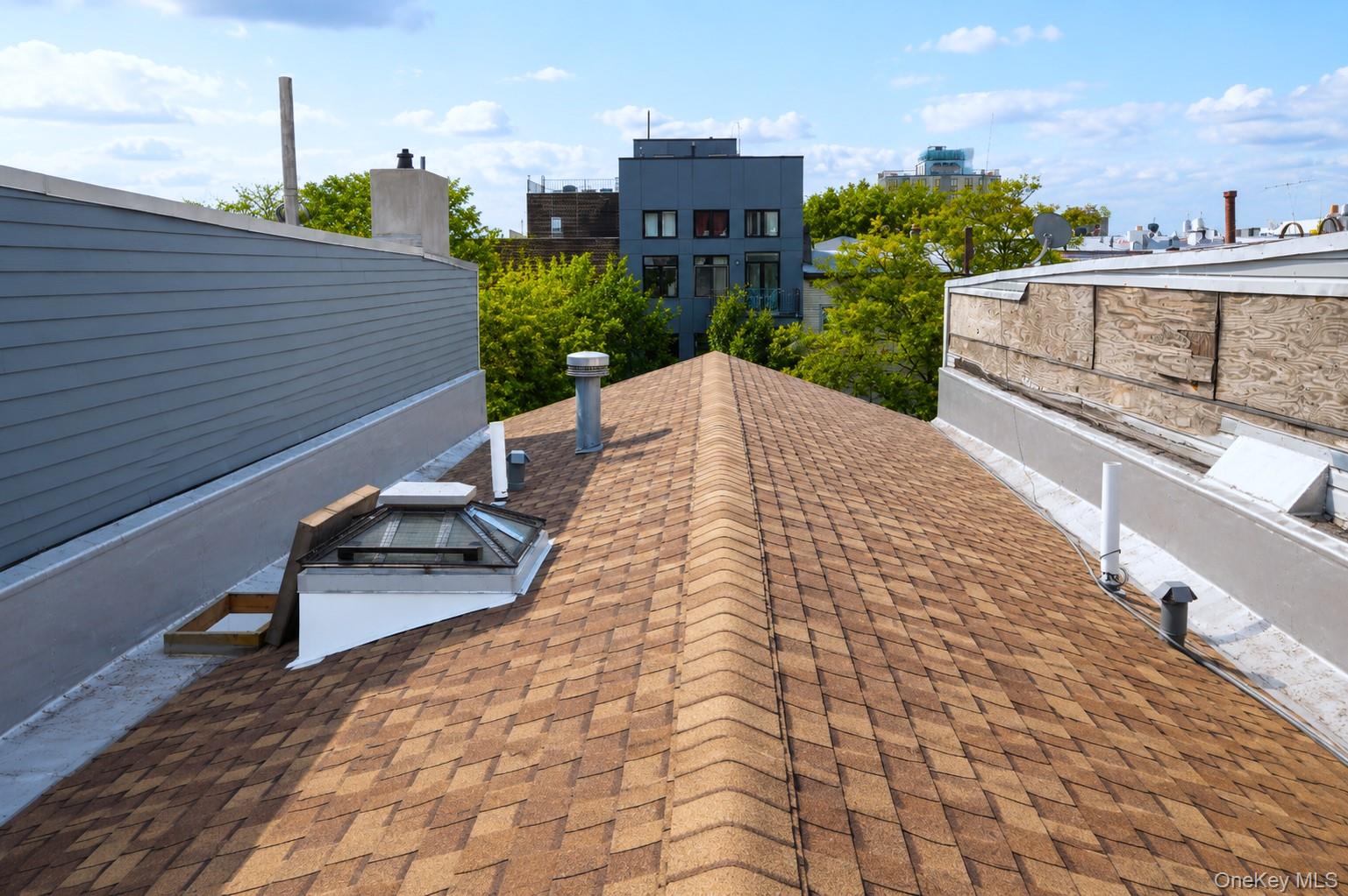 1140 Willoughby Avenue Property Photo 35