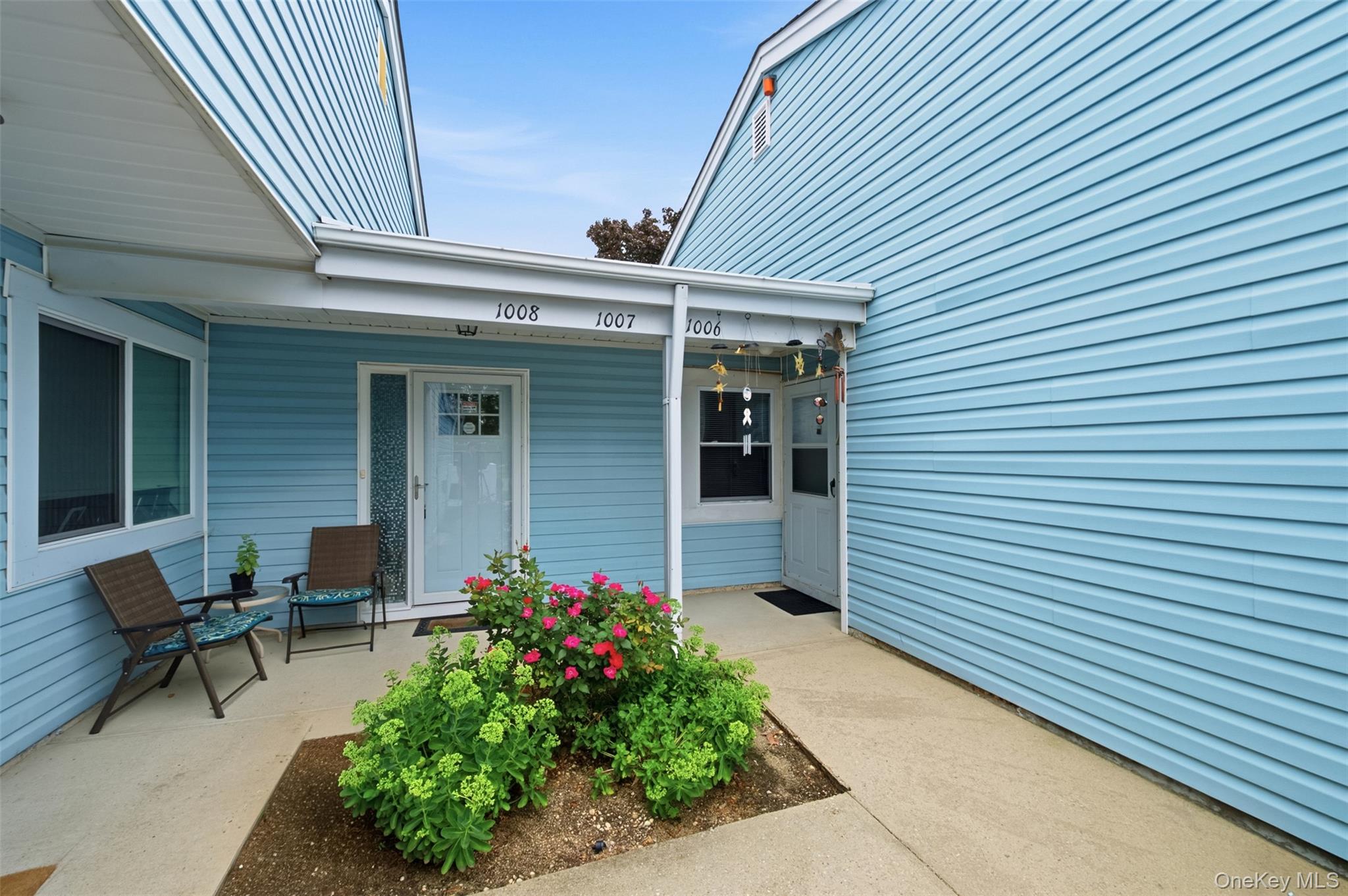 1006 Cabot Path Property Photo 2