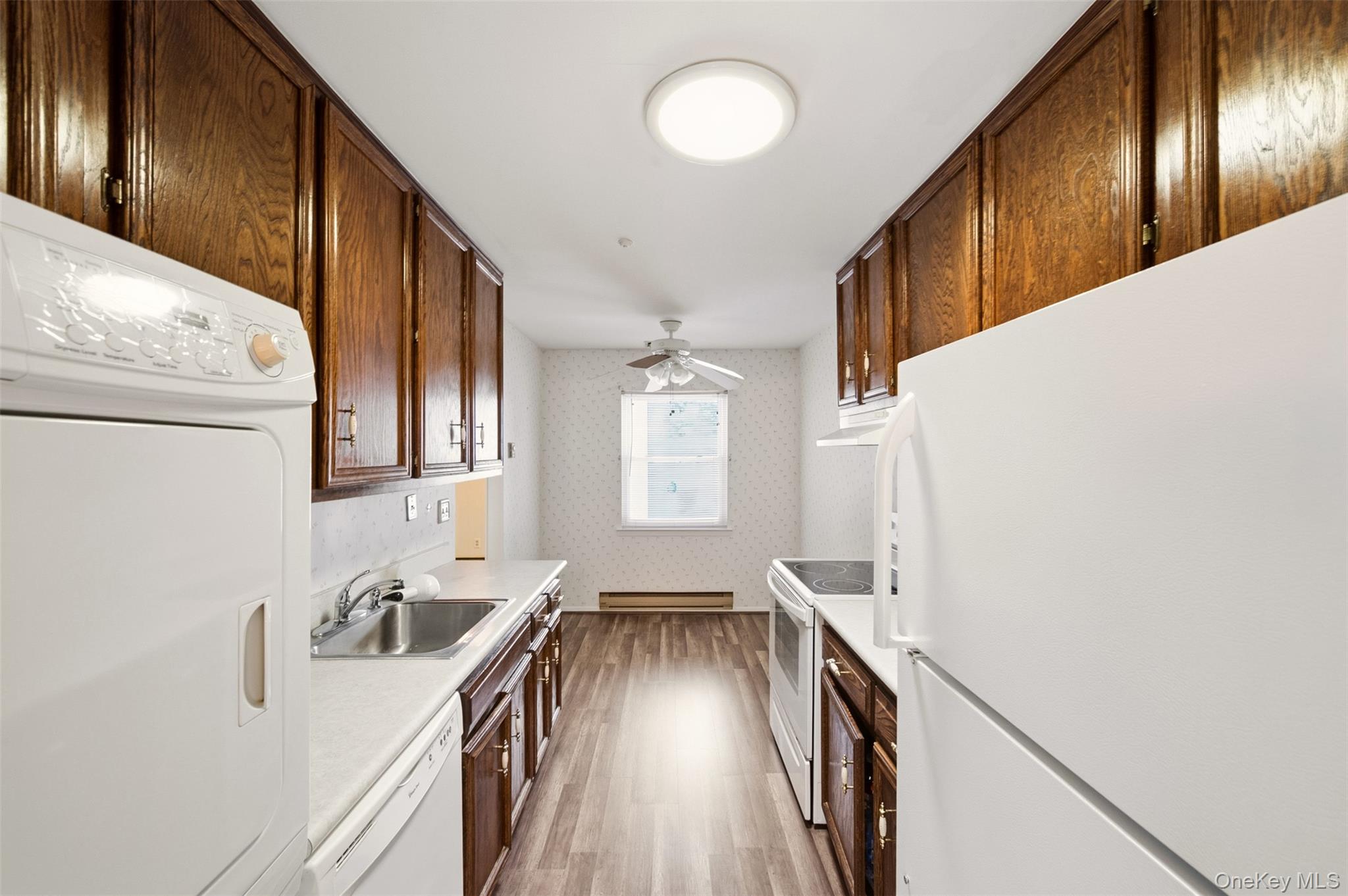 1006 Cabot Path Property Photo 6