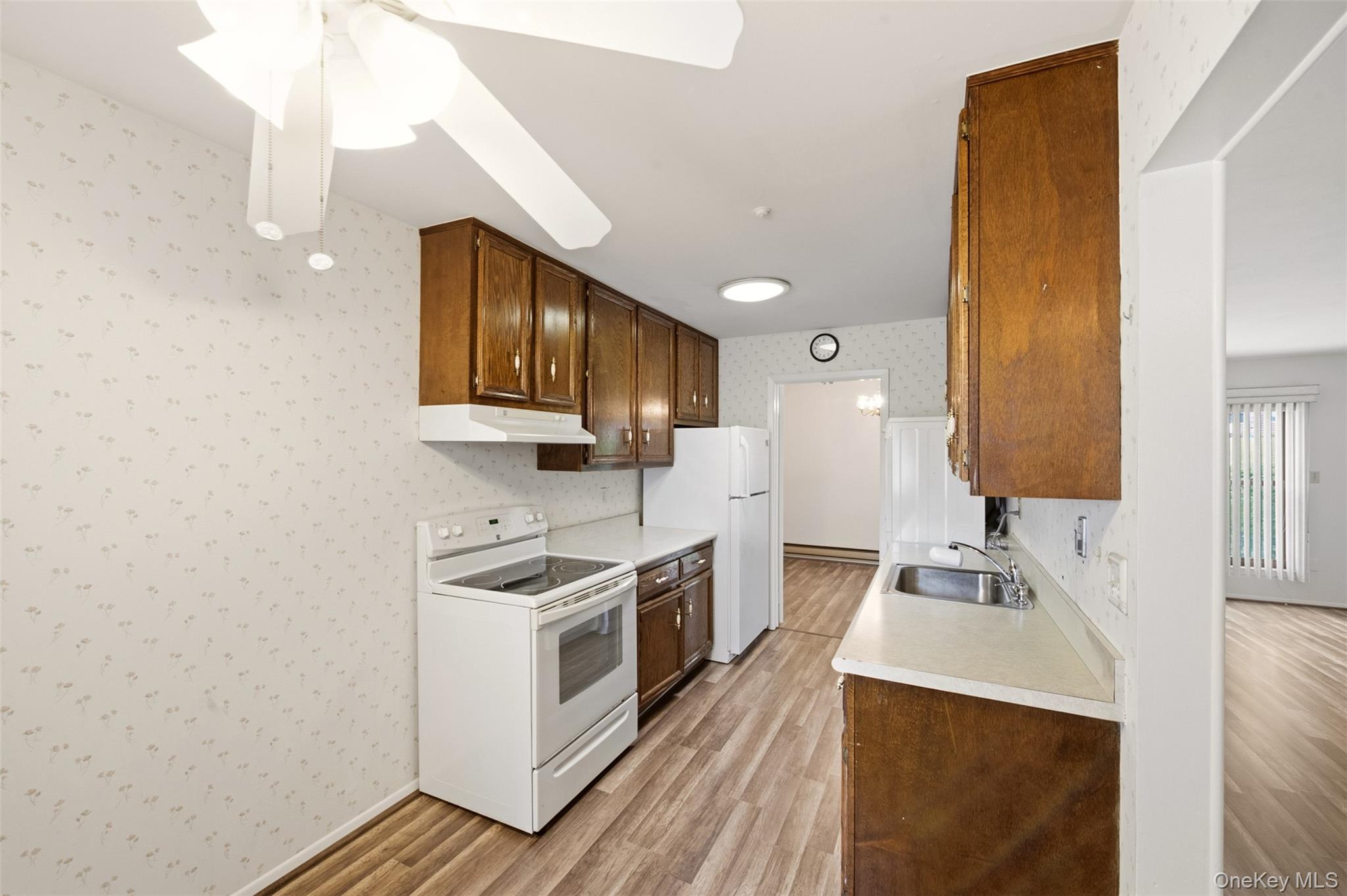 1006 Cabot Path Property Photo 7