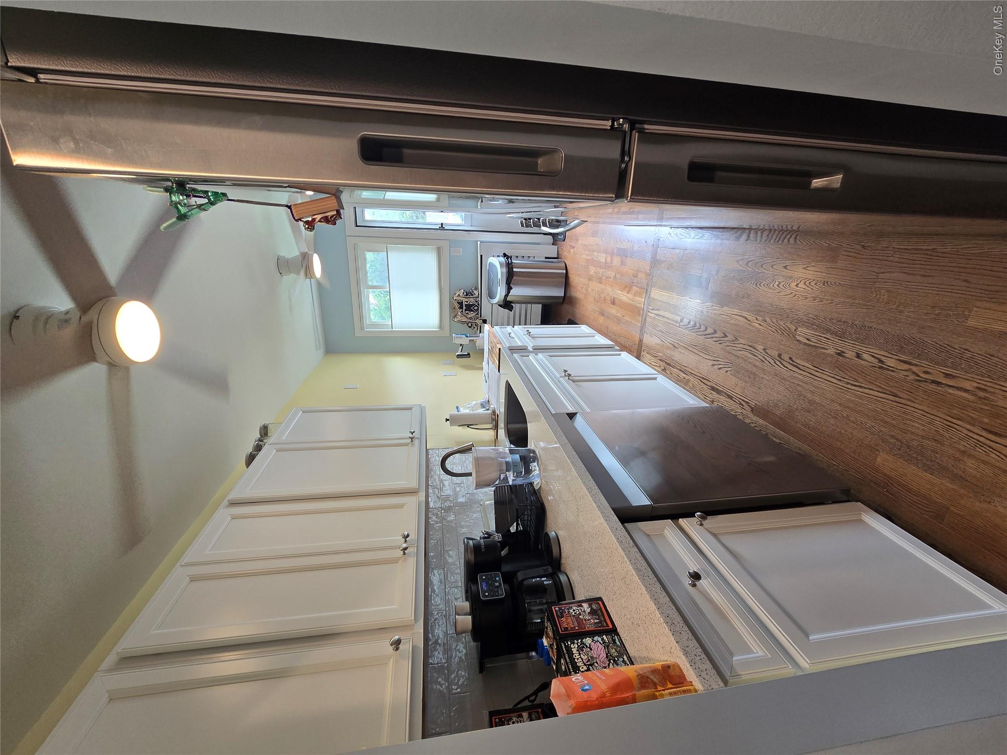 355 Route 111 19 Property Photo 5
