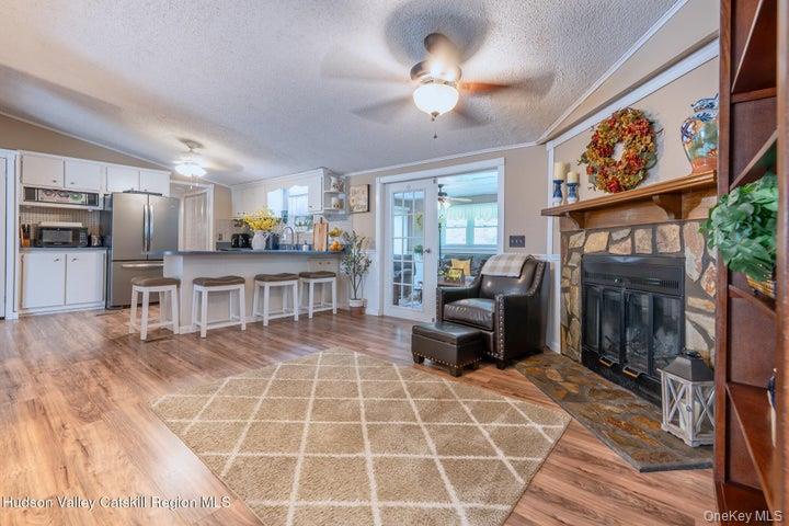 618 Old Stage Road Property Photo 10
