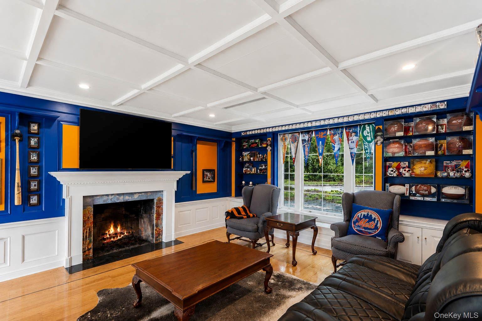 450 Oyster Bay Road Property Photo 13