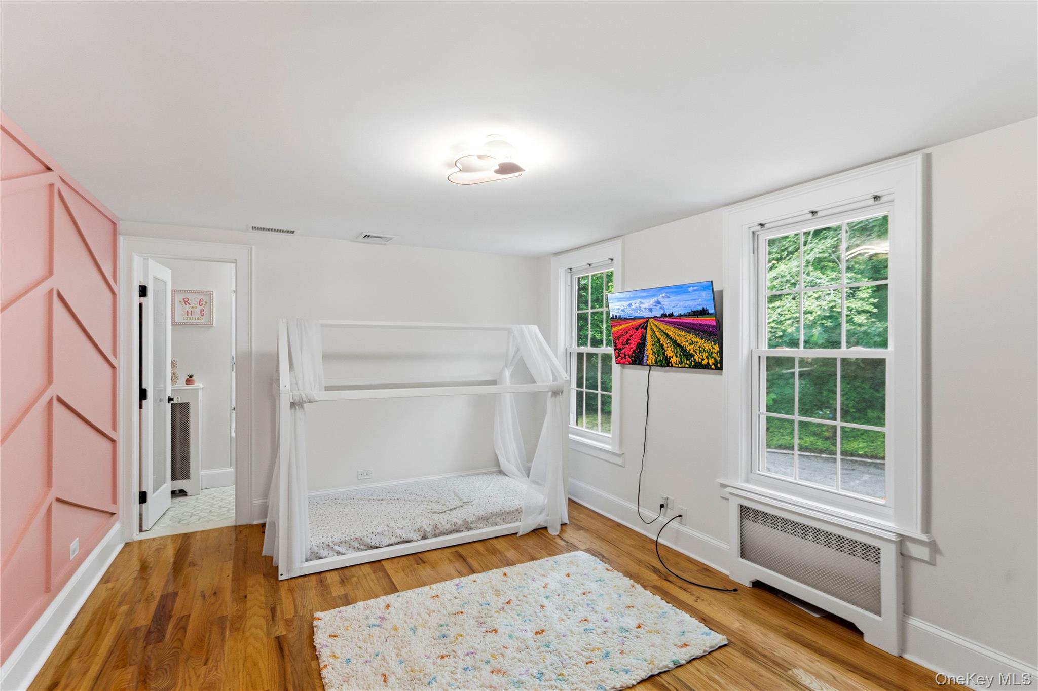 450 Oyster Bay Road Property Photo 15