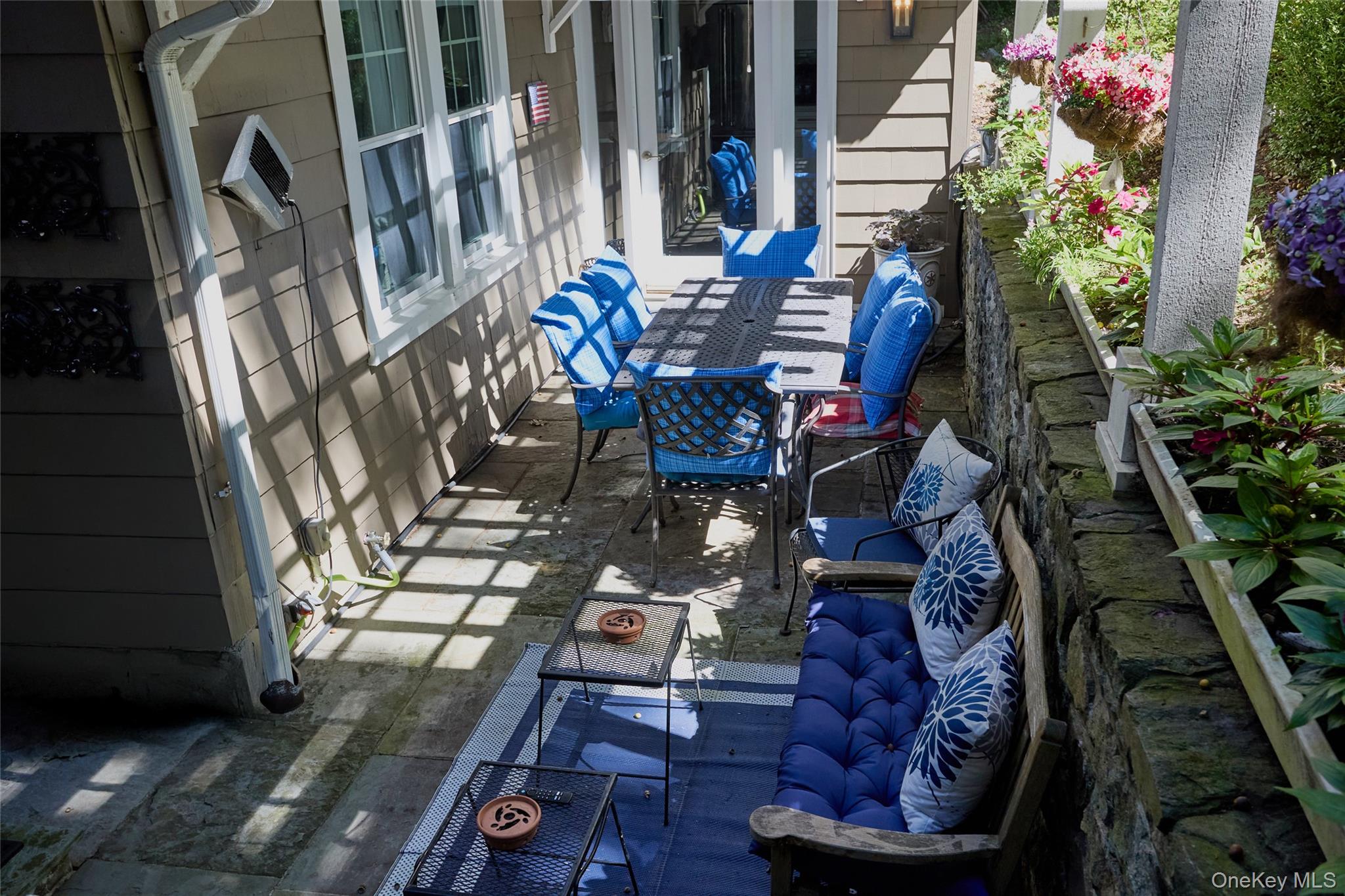 22 Hillside Avenue Property Photo 17