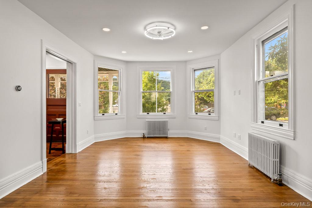 7 Clinton Place Property Photo 11