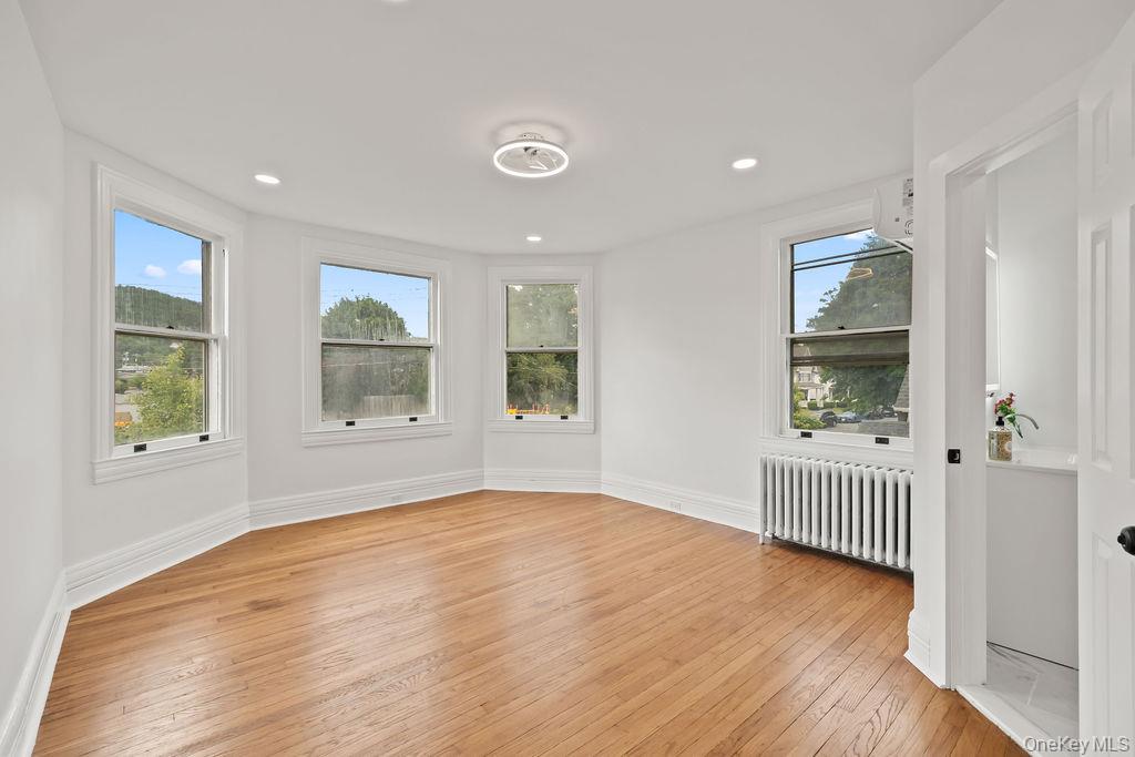 7 Clinton Place Property Photo 24