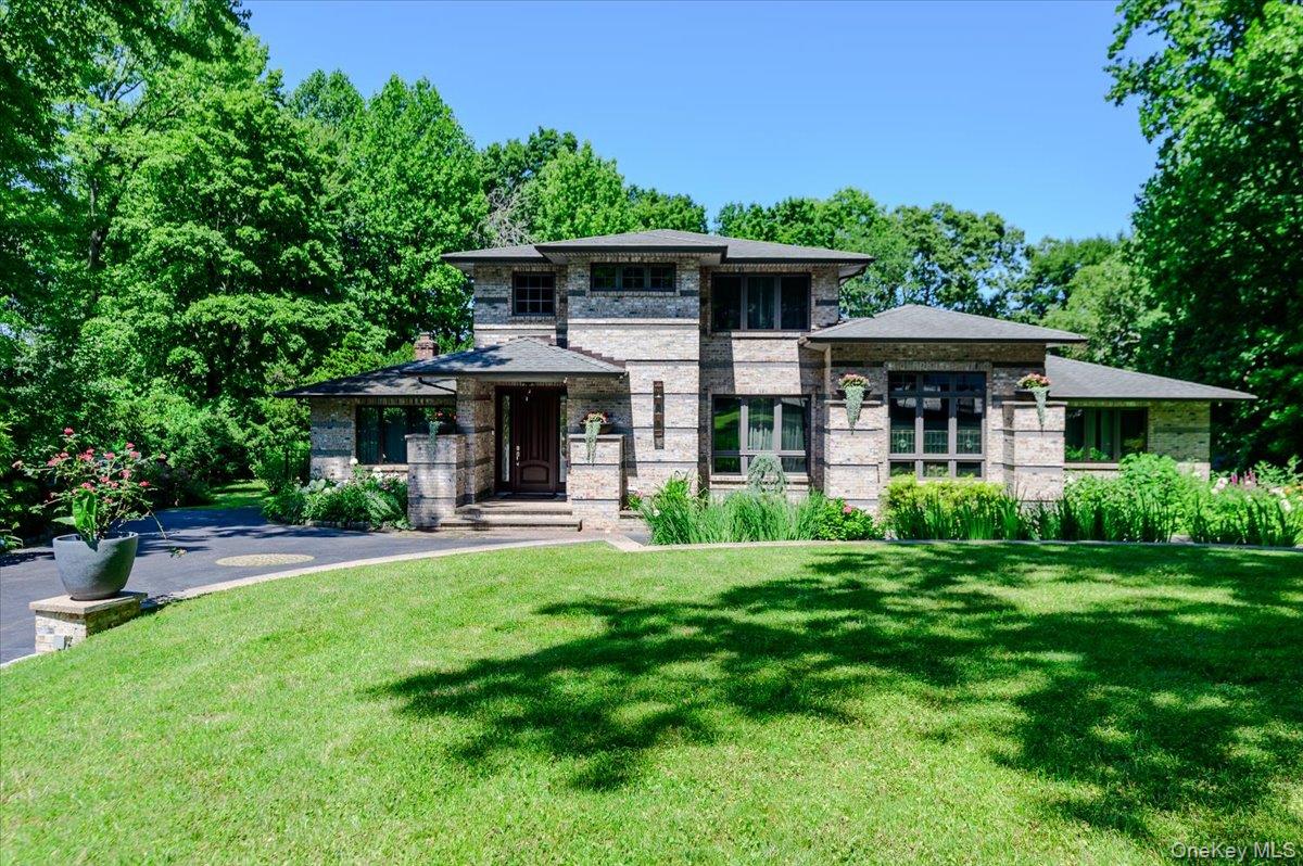5 Jacquelyn Court Property Photo 2
