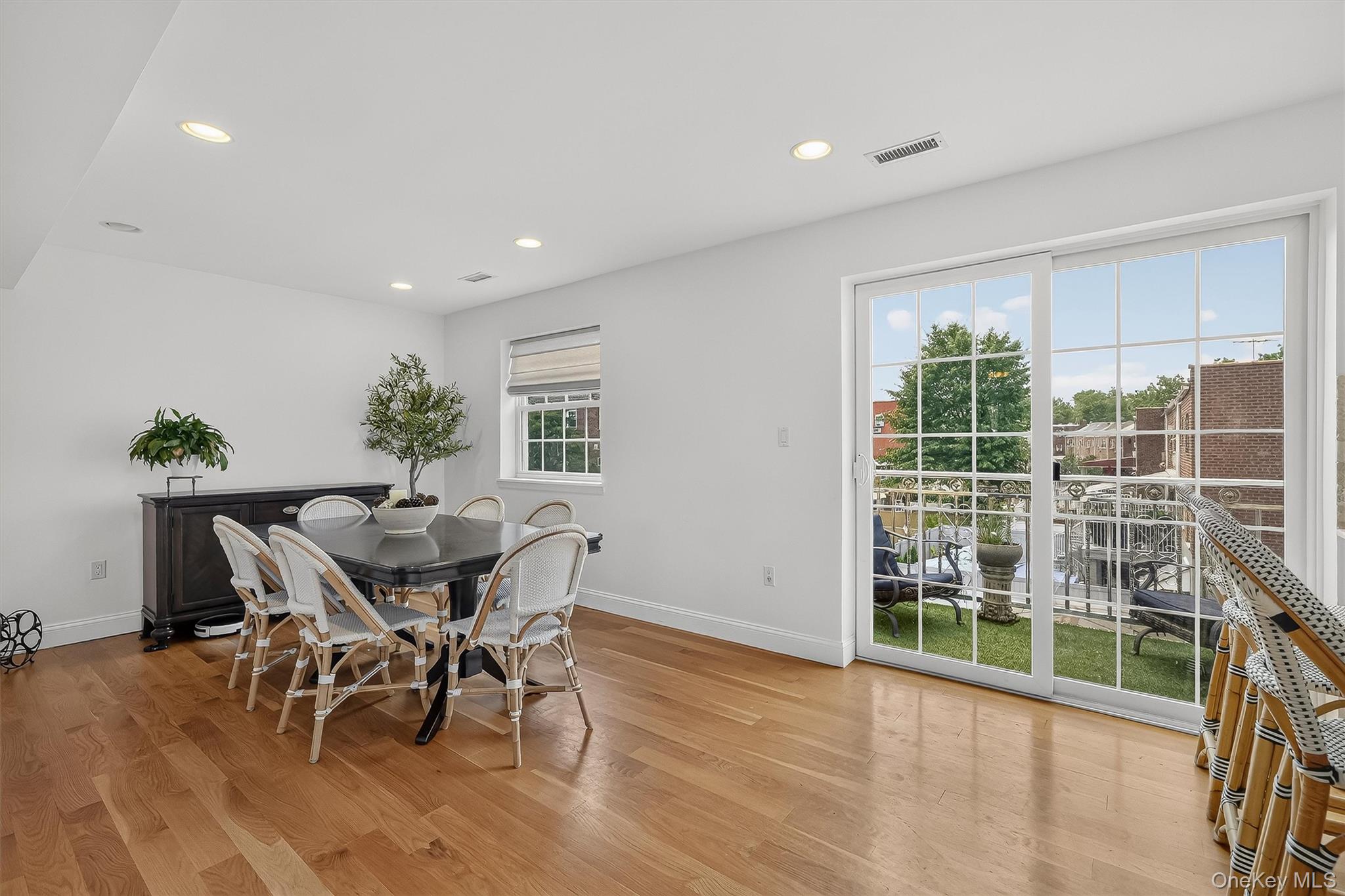 3144 Baisley Avenue Property Photo 11