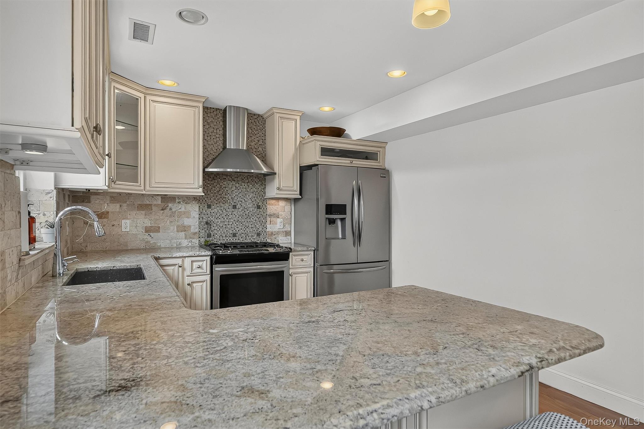 3144 Baisley Avenue Property Photo 14