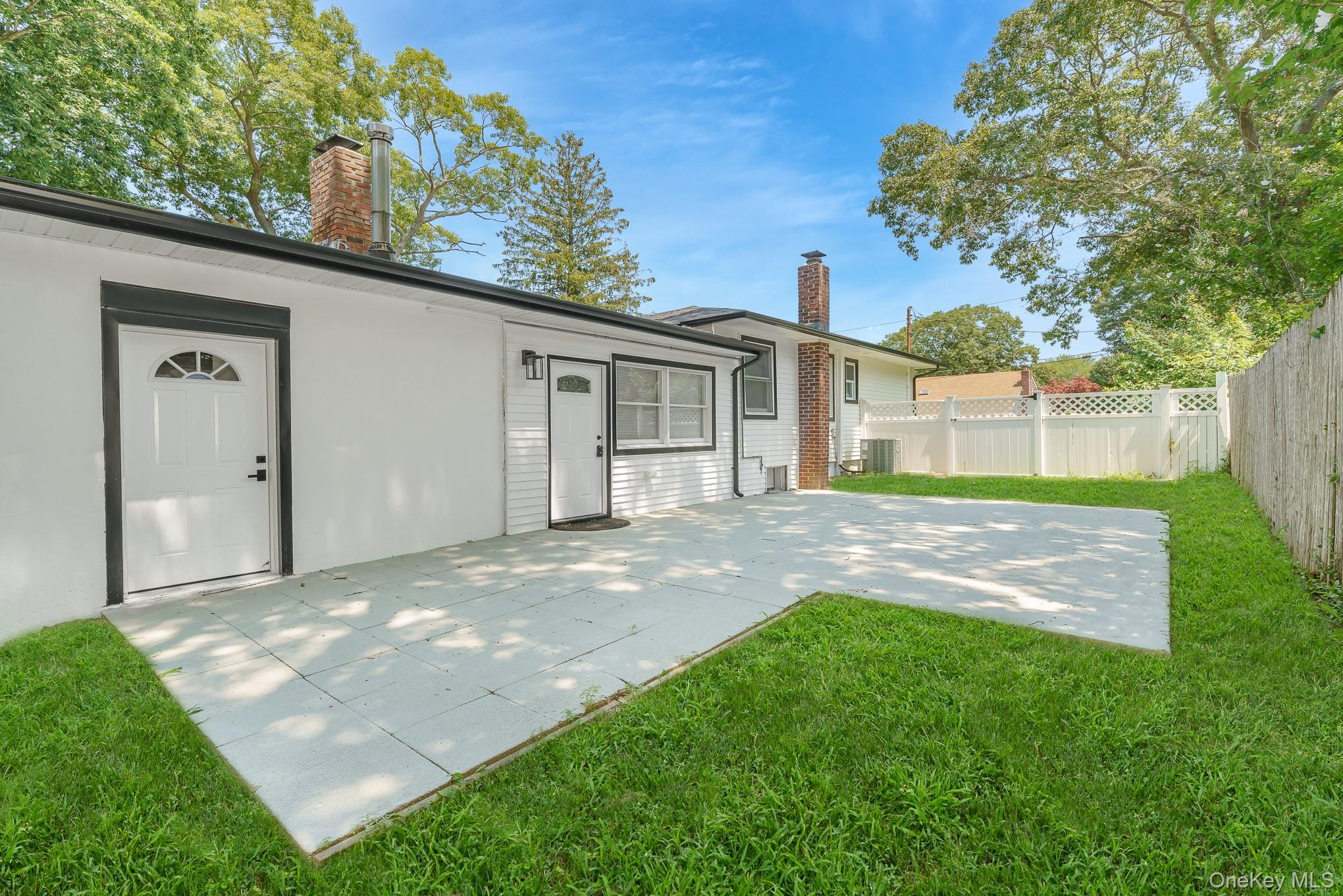 48 Joan Avenue Property Photo 42