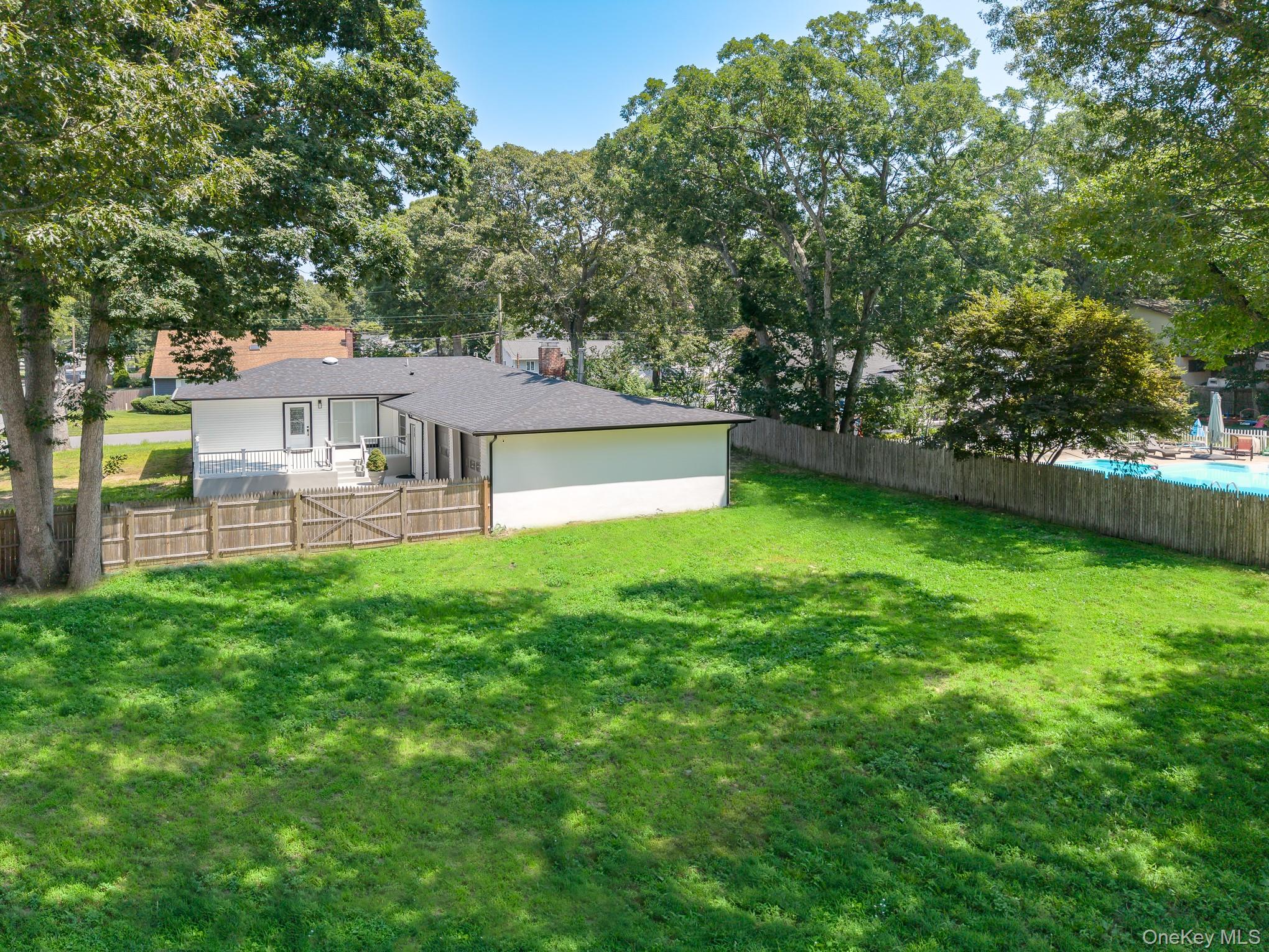 48 Joan Avenue Property Photo 44