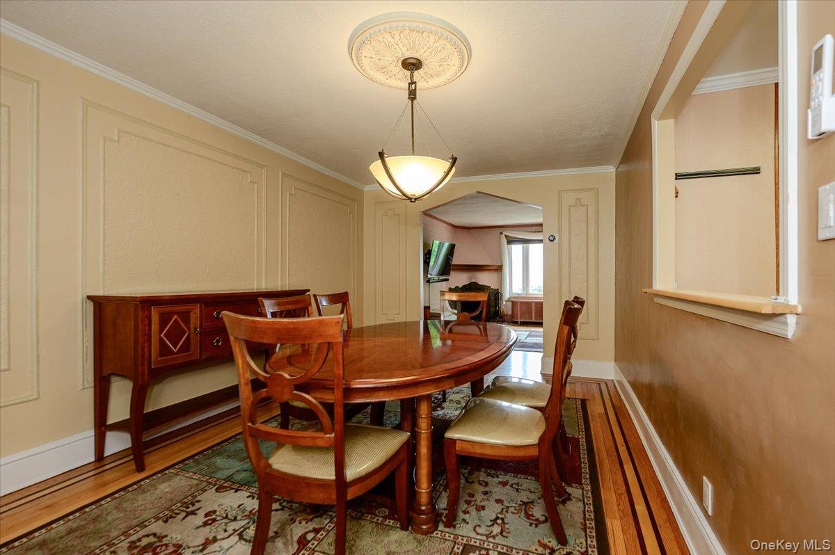 390 Cochran Place Property Photo 14