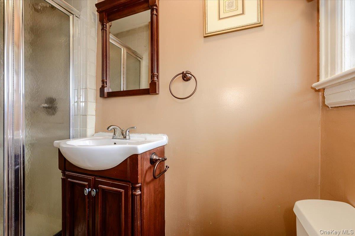 390 Cochran Place Property Photo 18