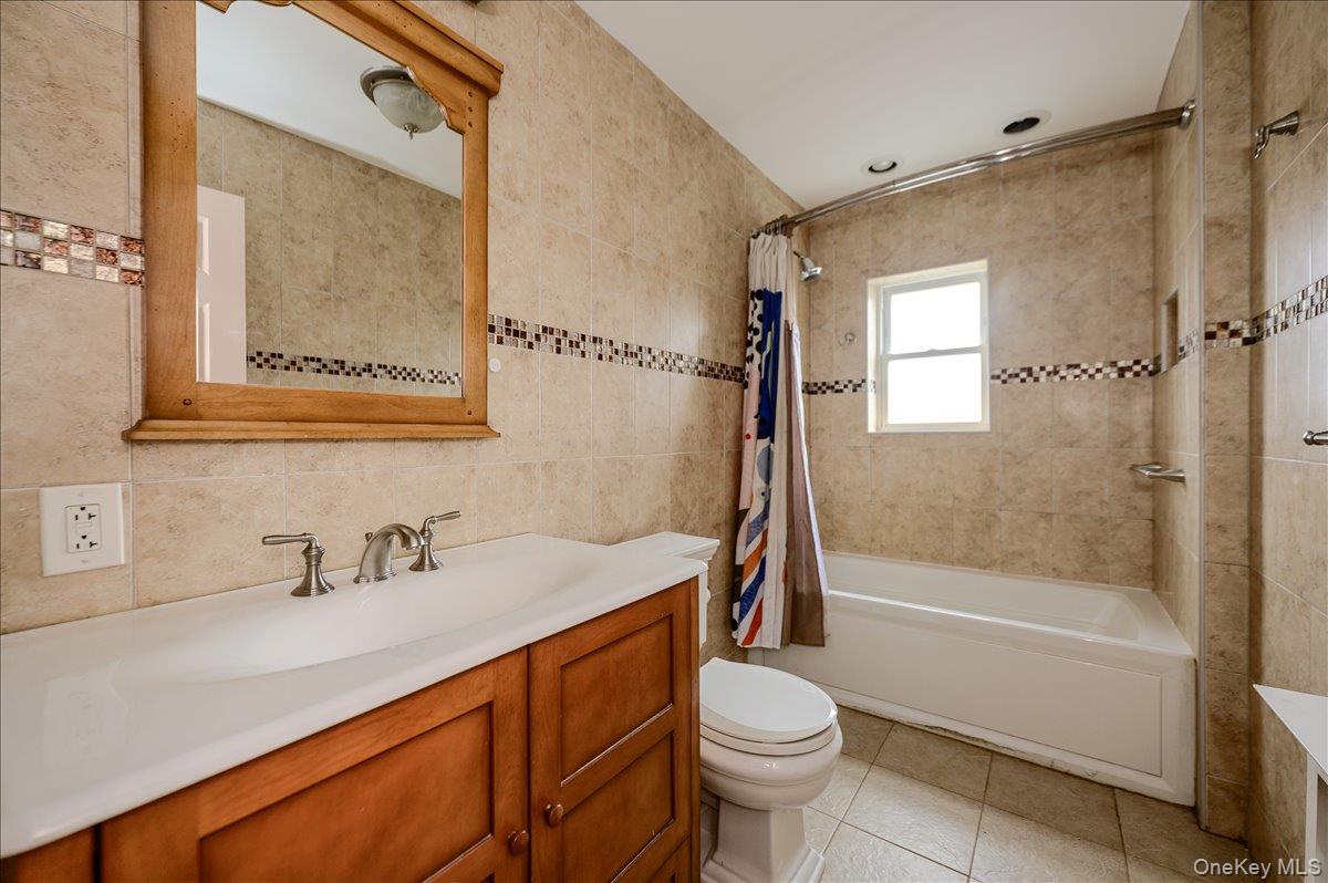 390 Cochran Place Property Photo 21