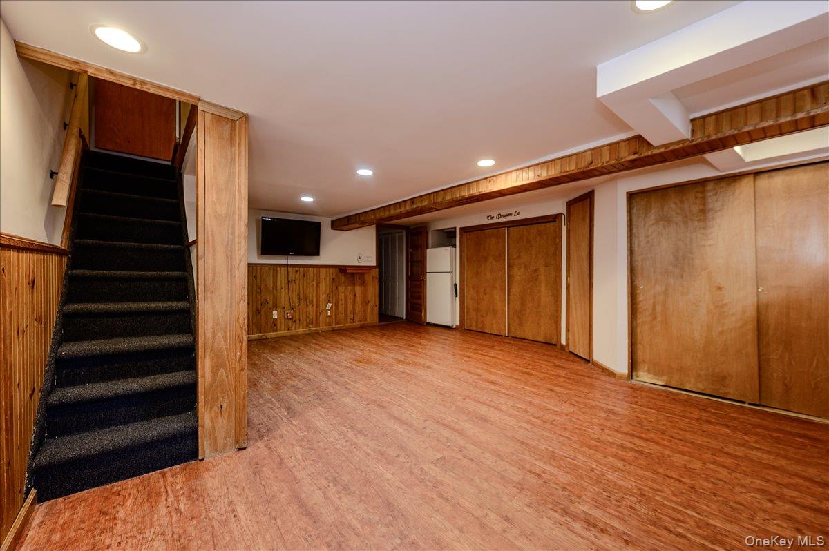 390 Cochran Place Property Photo 24