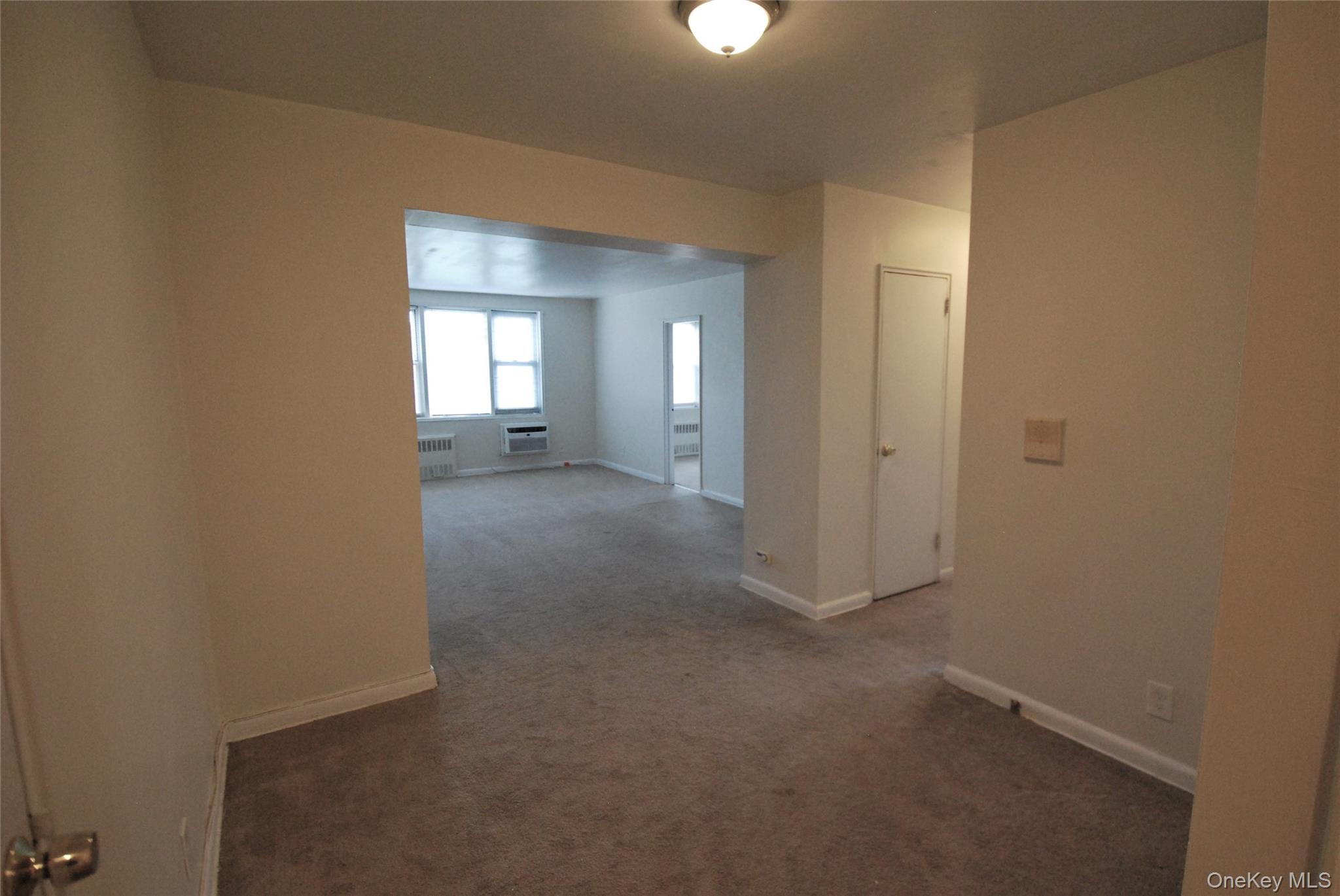 2 Sadore Lane 5e Property Photo 3