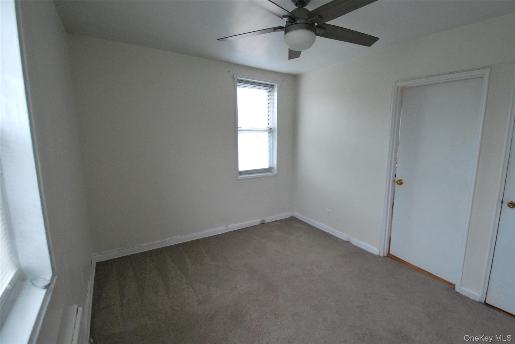 2 Sadore Lane 5e Property Photo 14