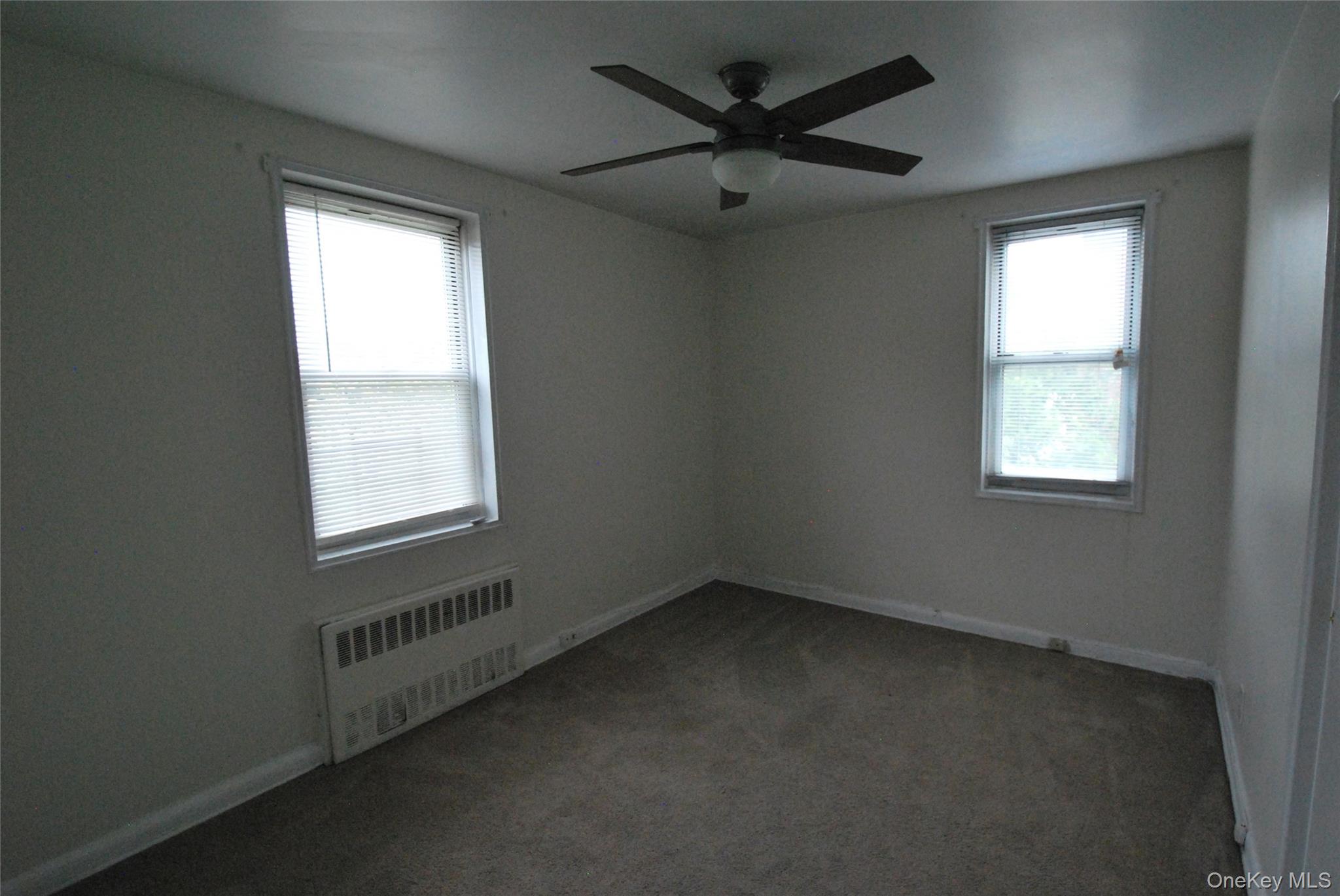 2 Sadore Lane 5e Property Photo 15