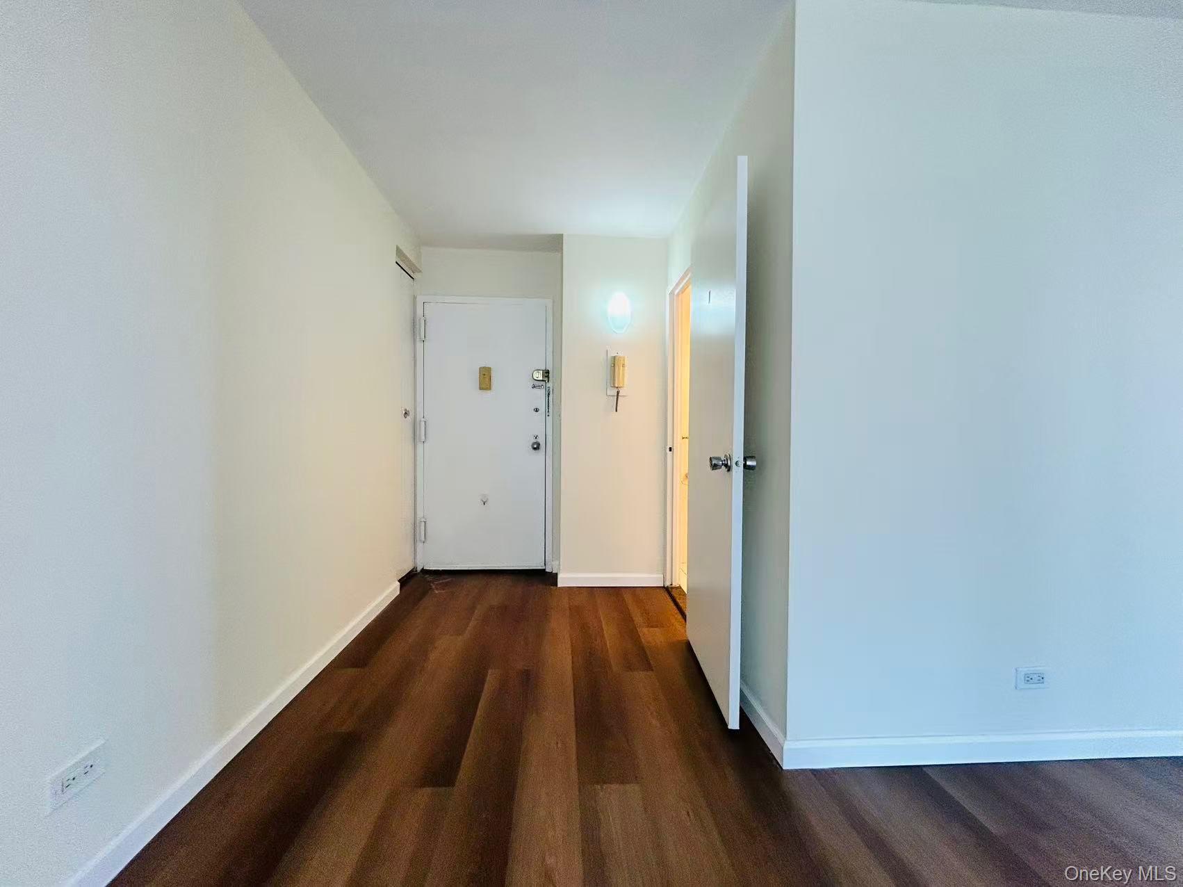 138-35 Elder Avenue #9da Property Photo 6