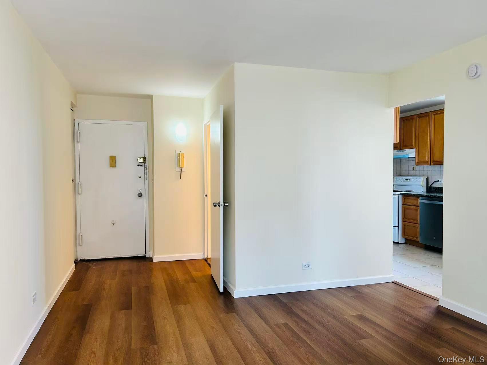 138-35 Elder Avenue #9da Property Photo 7