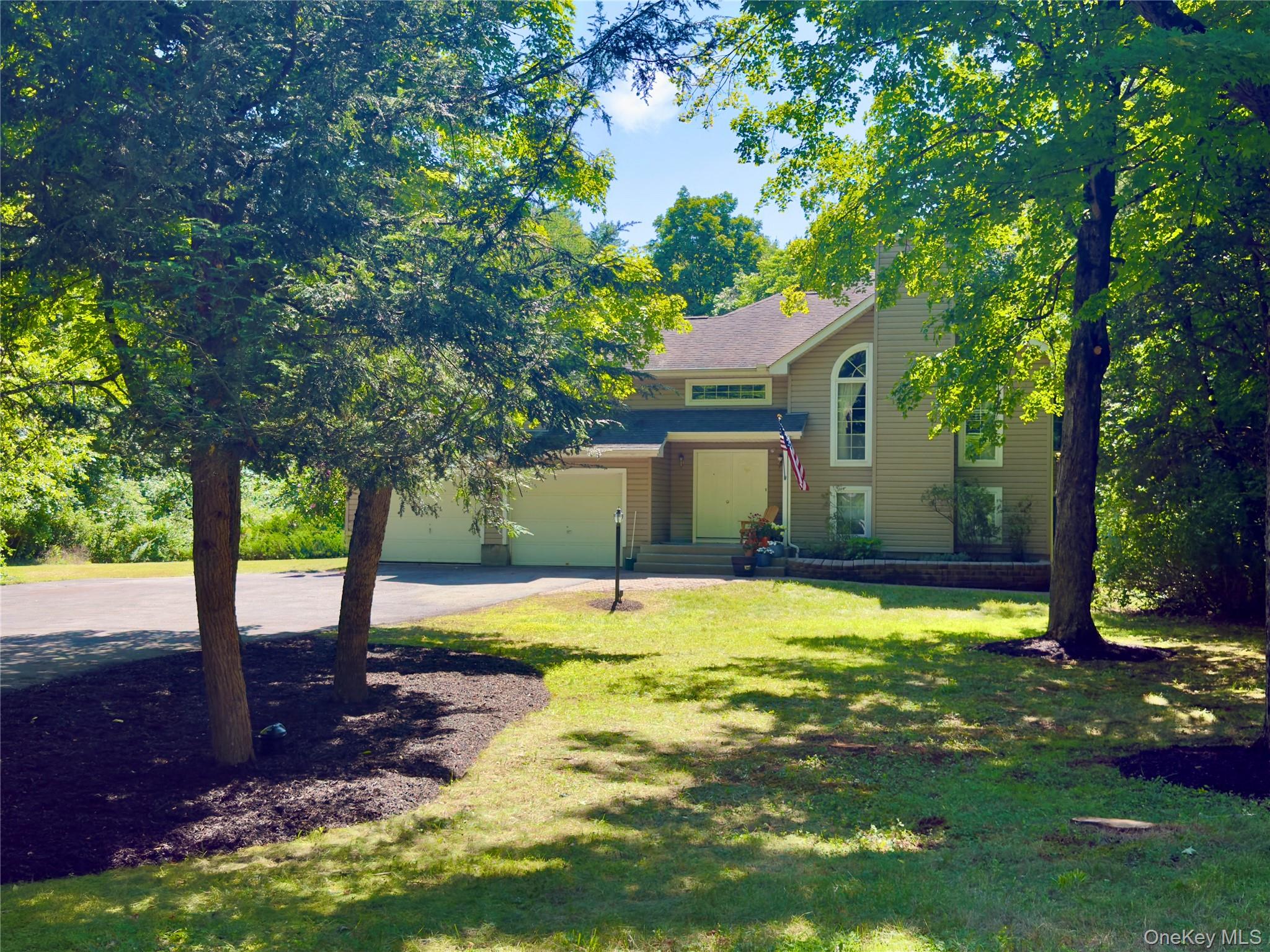 79 Connelly Drive Property Photo 1