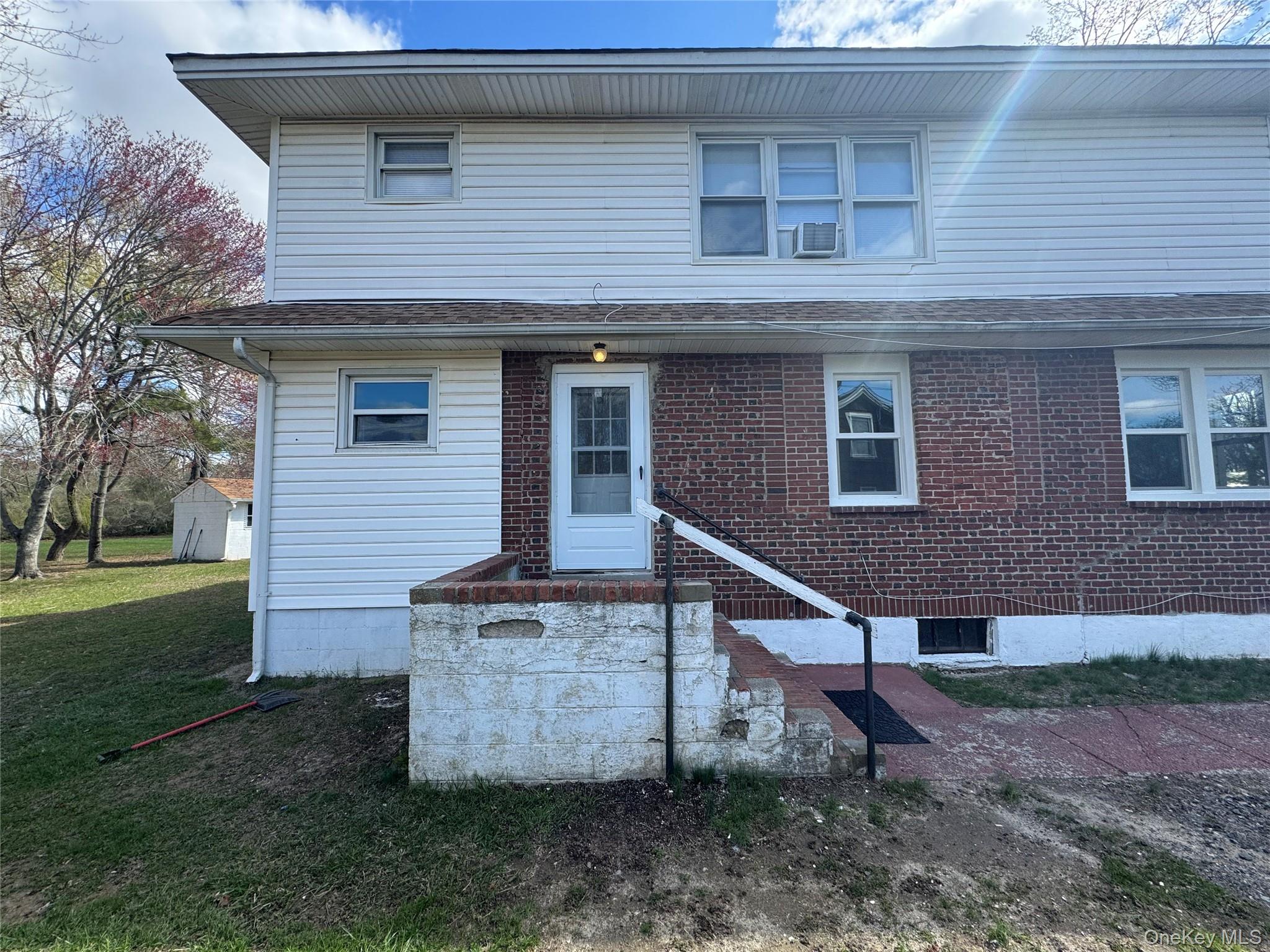 325-329 Patchogue Yaphank Road Property Photo 1
