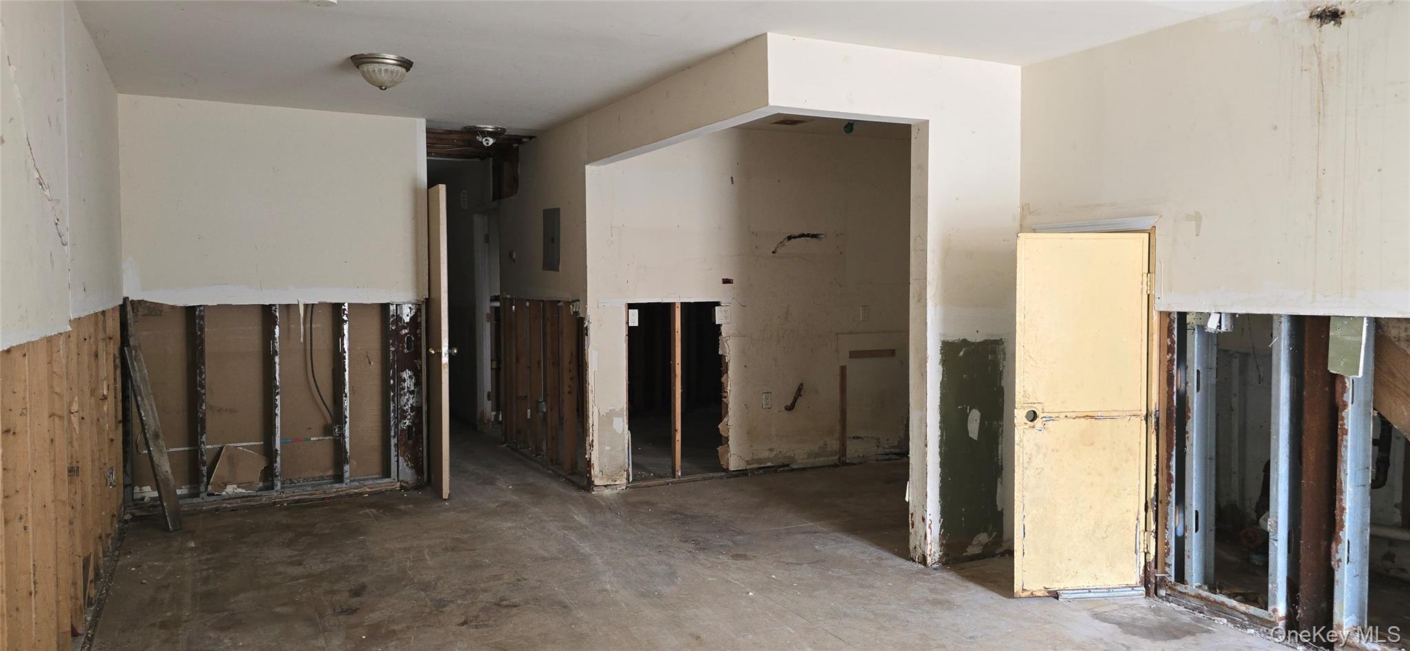 1365 Pinson Street Property Photo 7