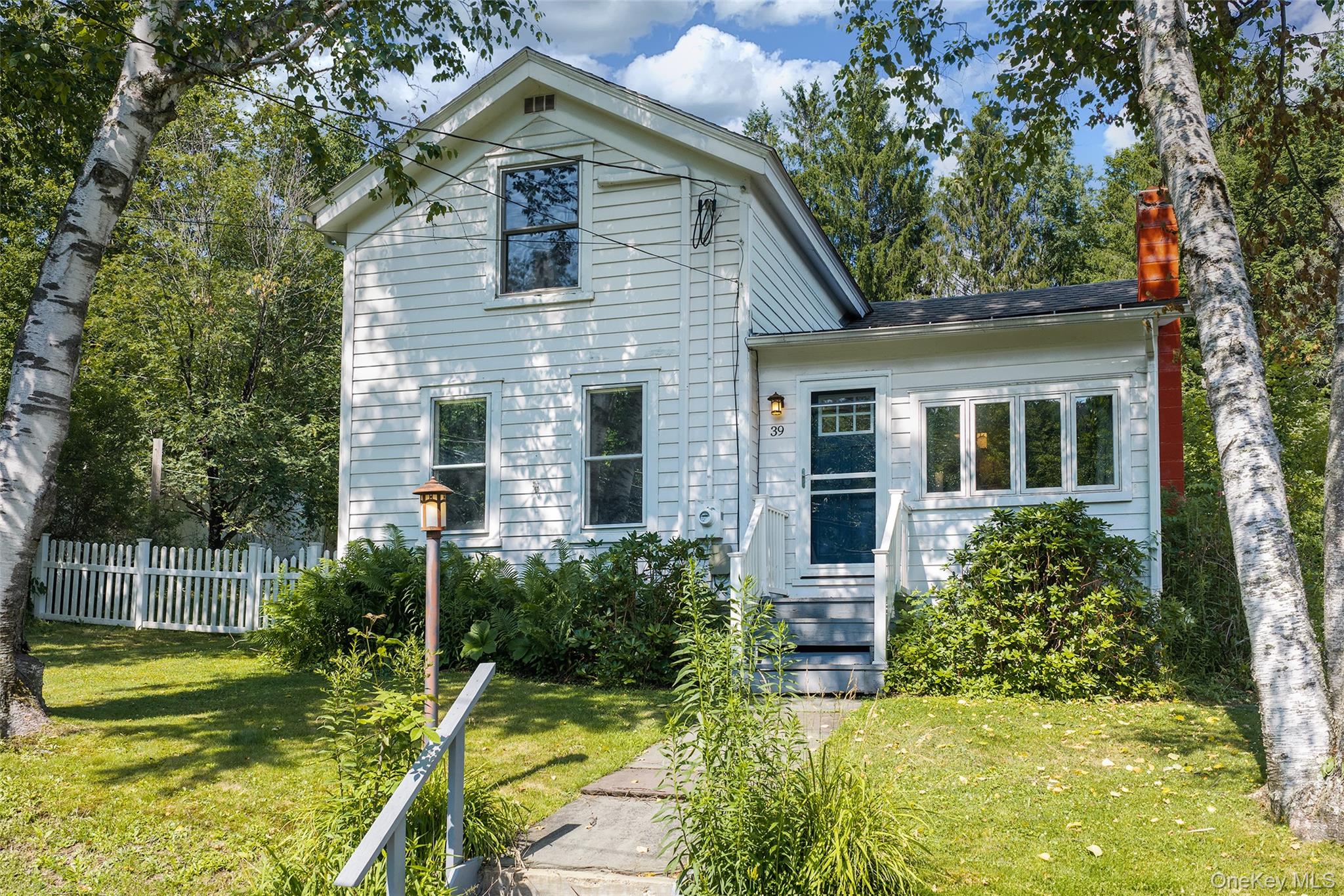 39 Franklin Street Property Photo 4