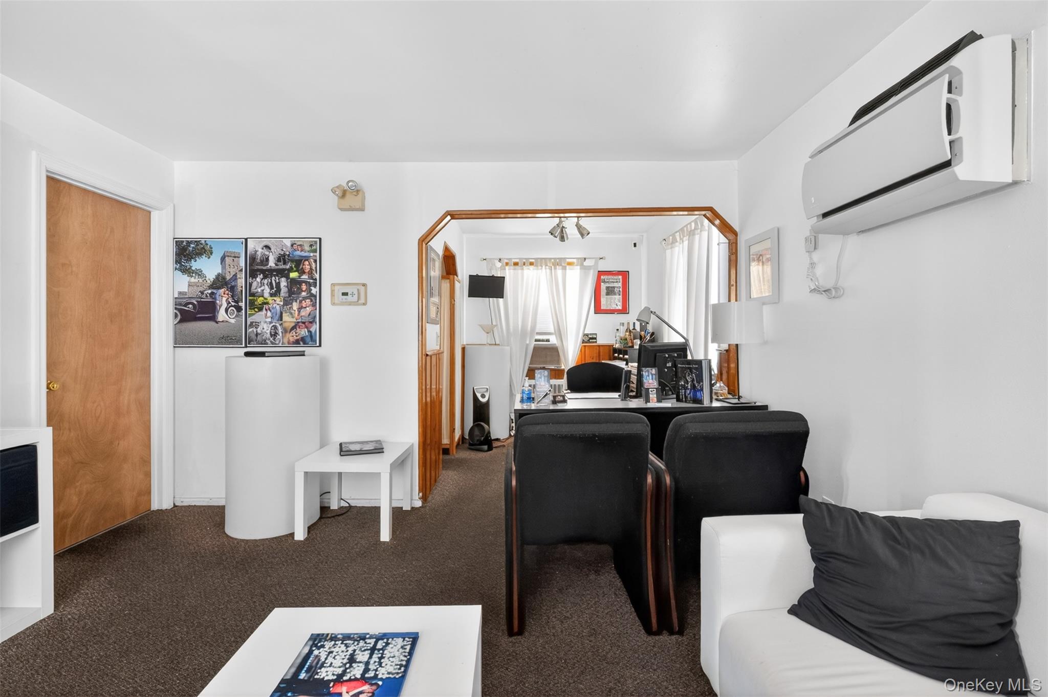 2070 Central Park Avenue Property Photo 2