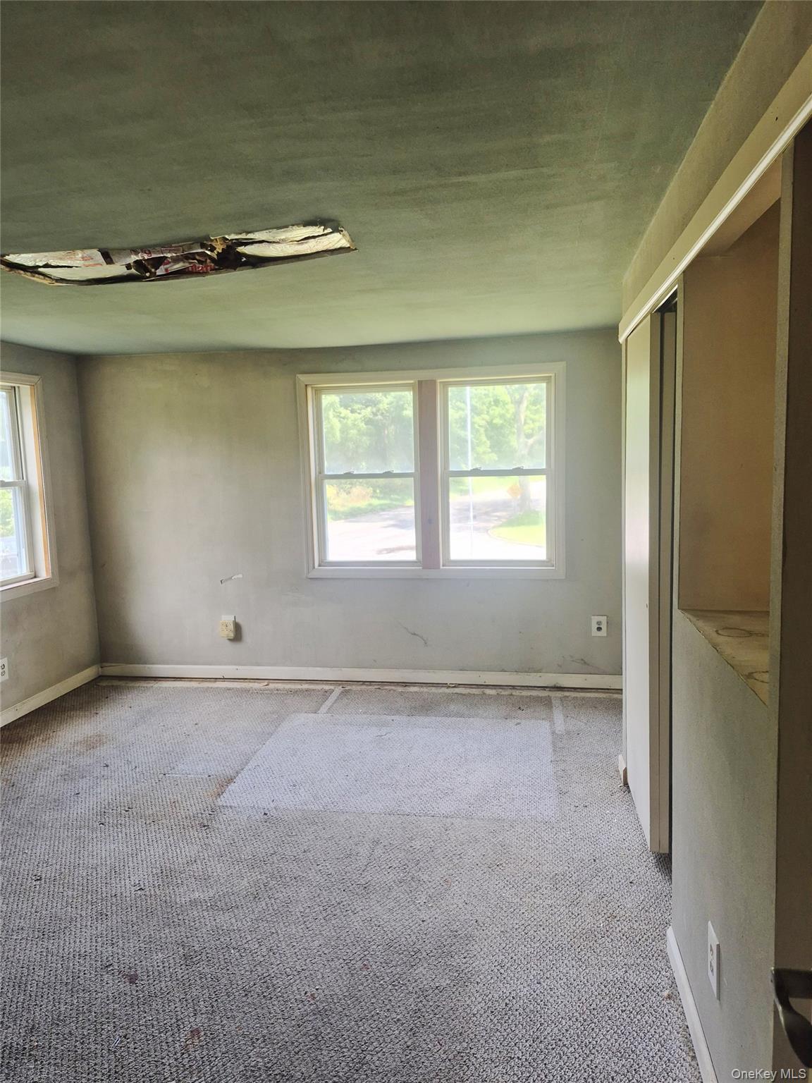 2 Wendy Road Property Photo 18