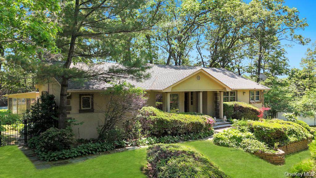 28 Penn Drive Property Photo 2