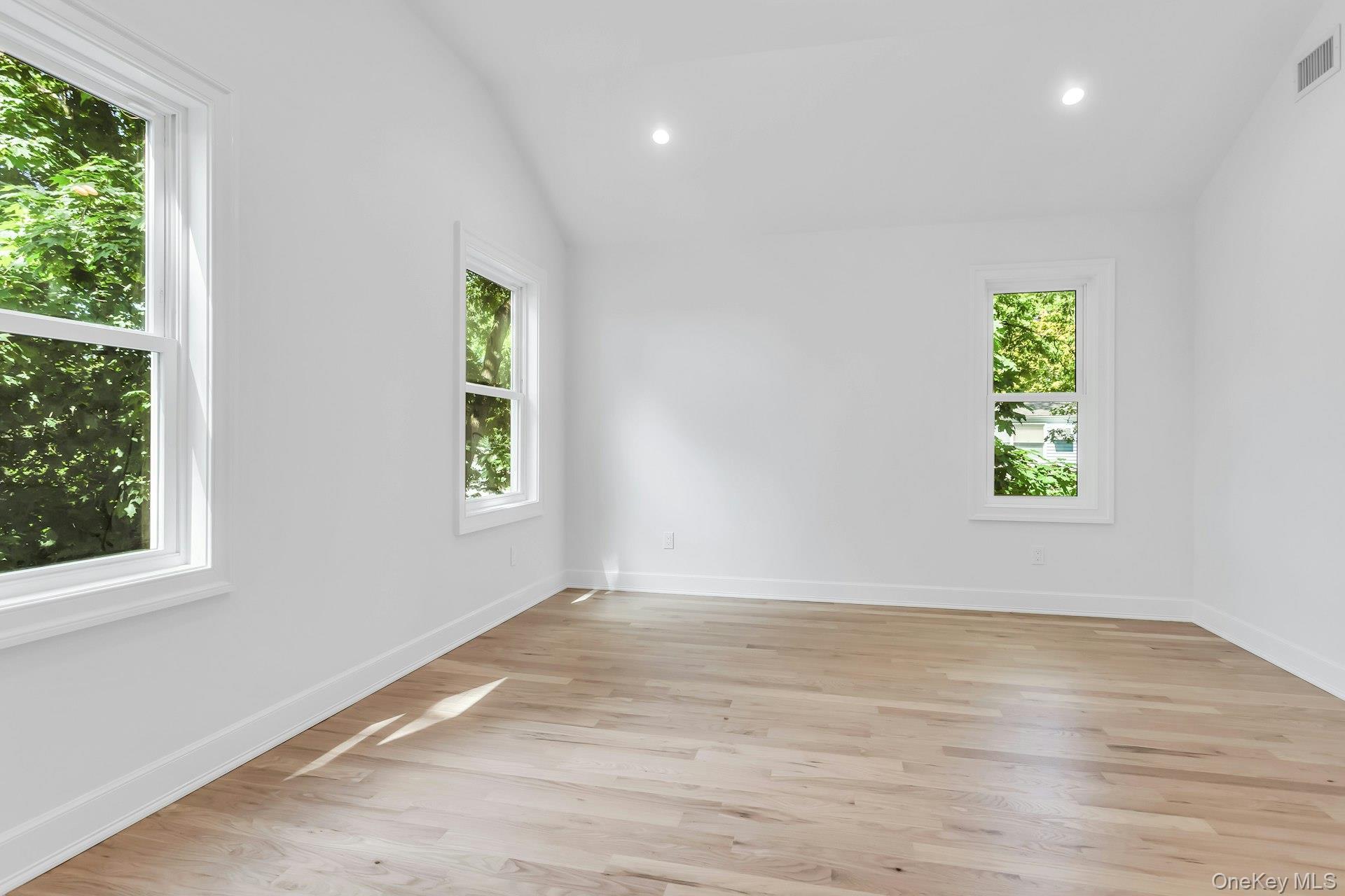 36 Michigan Avenue Property Photo 26
