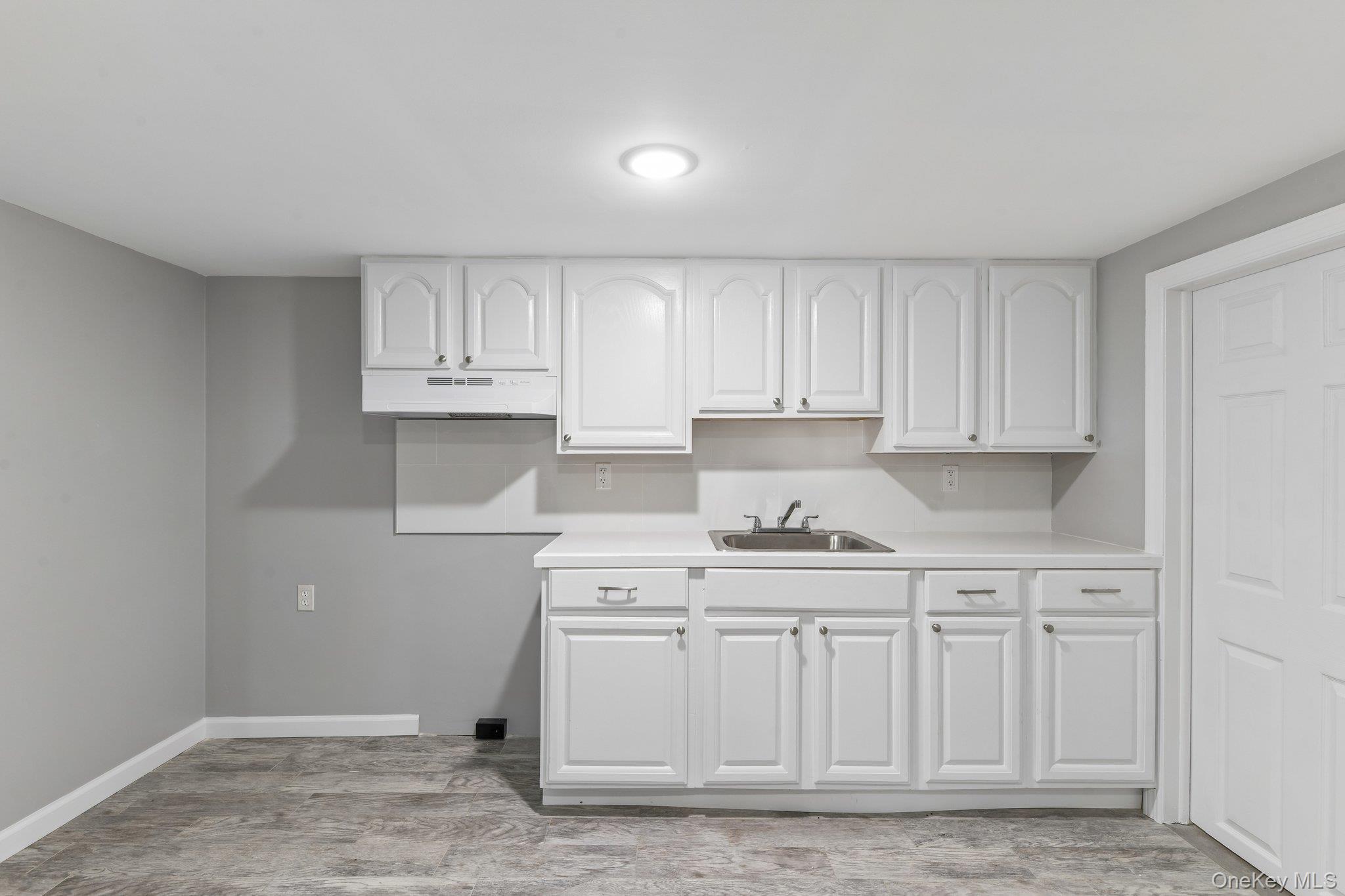 957 Bellmore Avenue Property Photo 16