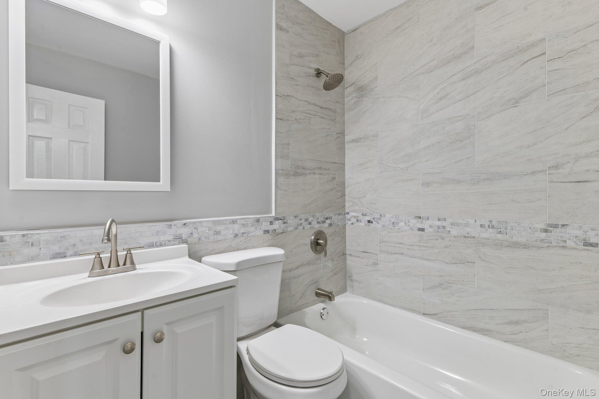 957 Bellmore Avenue Property Photo 18