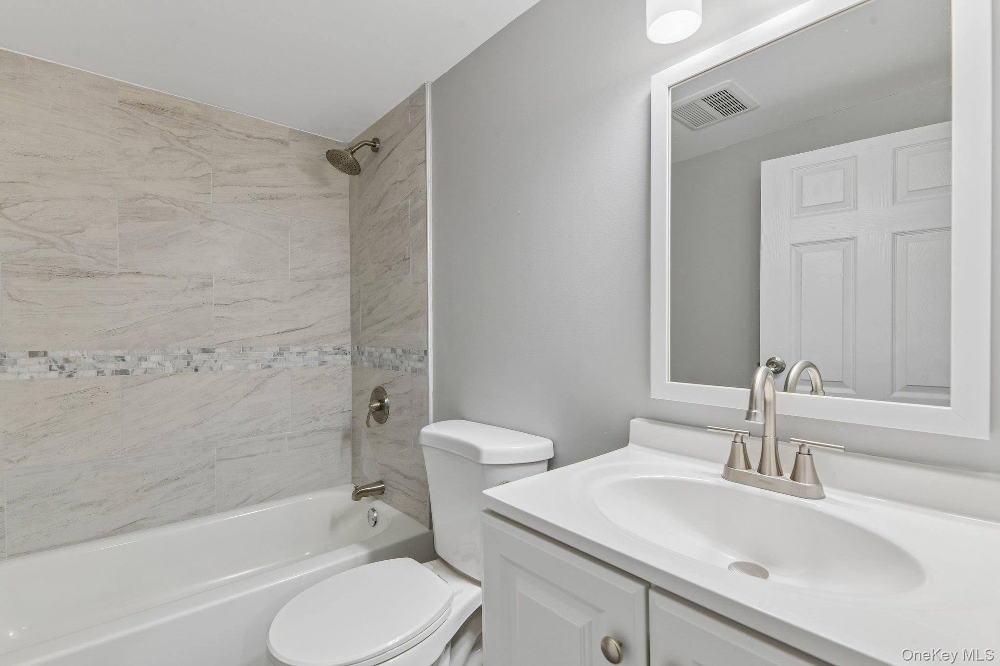 957 Bellmore Avenue Property Photo 31
