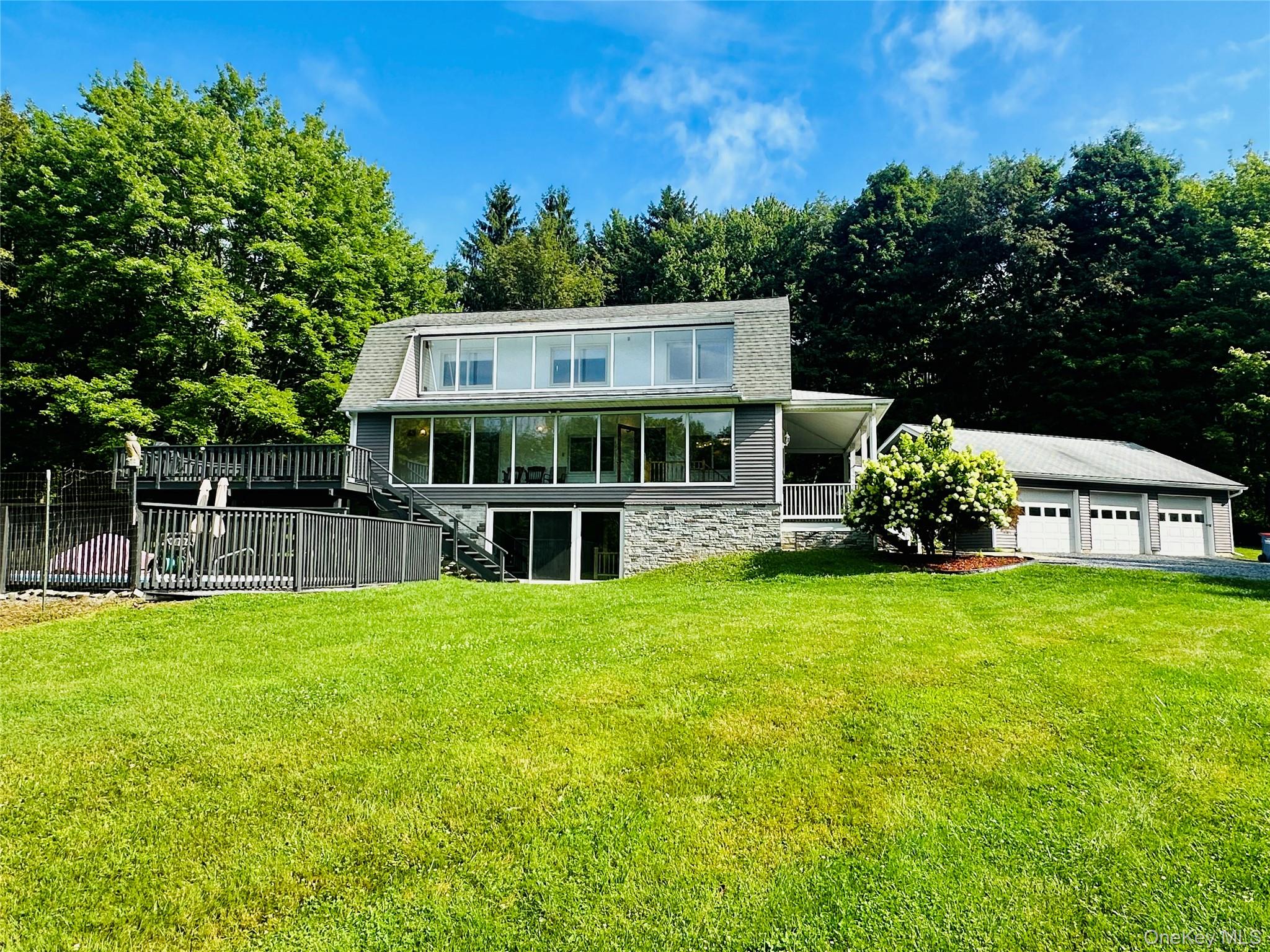 109 Brush Hill Property Photo 1