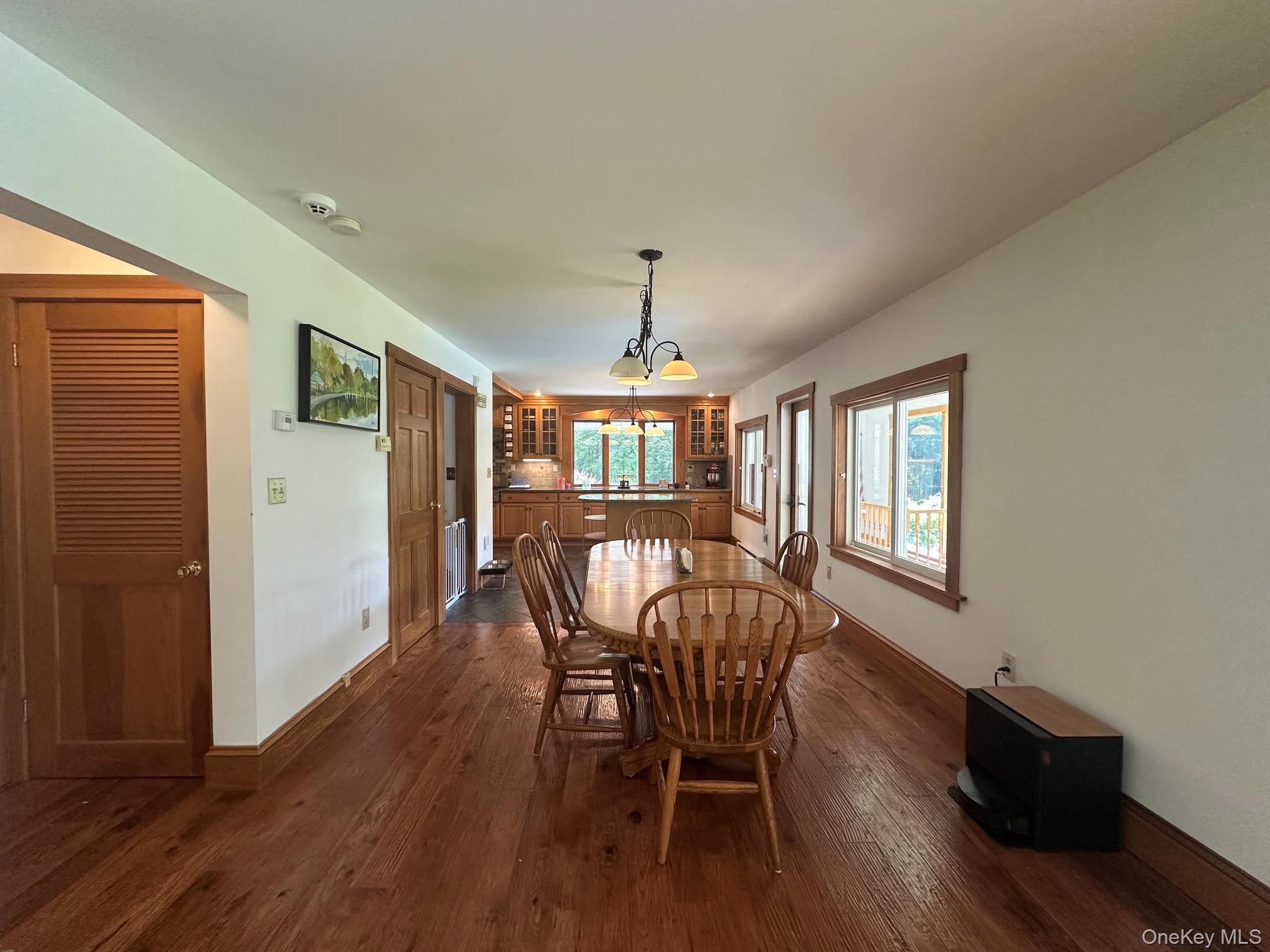 109 Brush Hill Property Photo 7