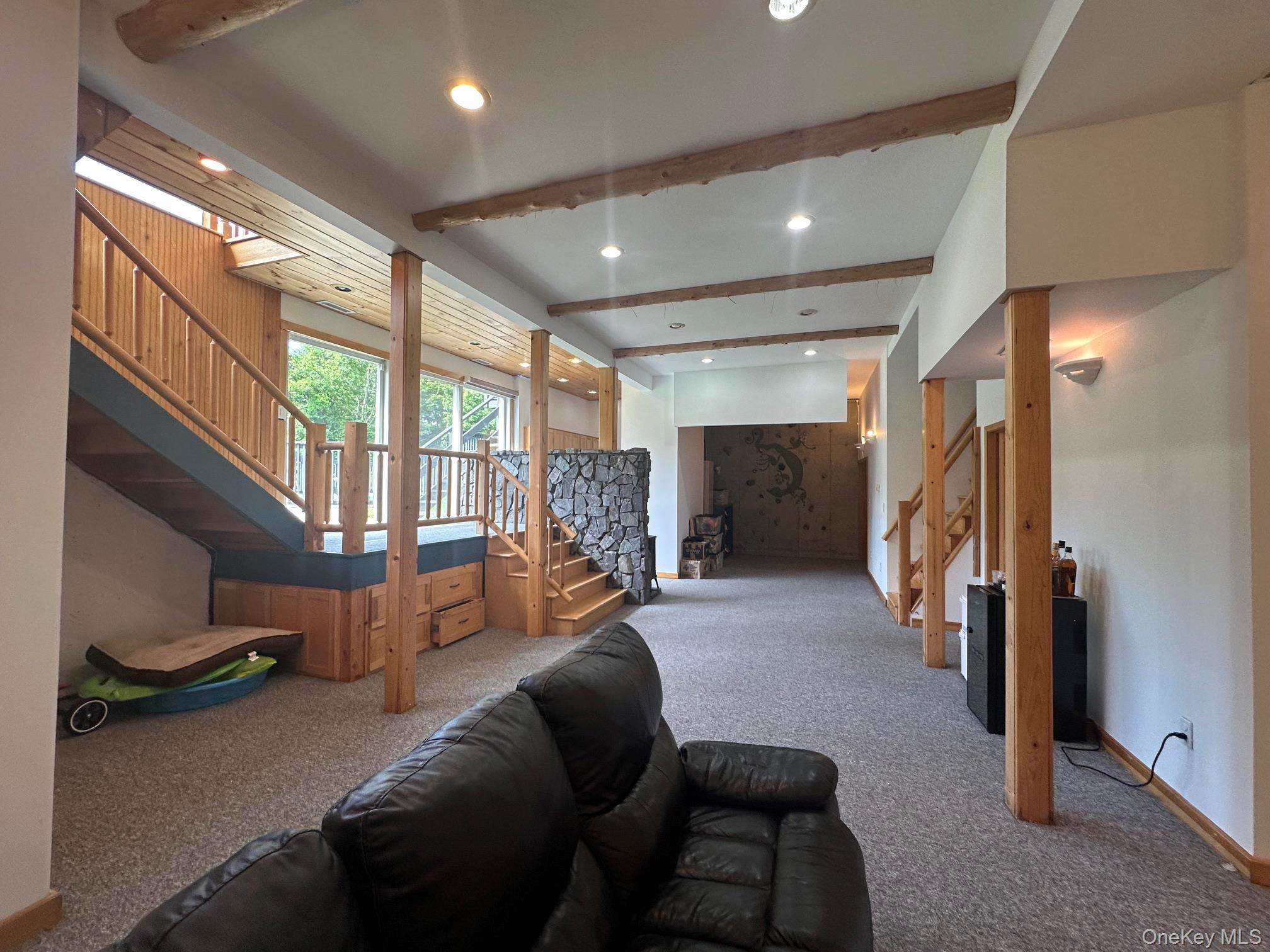 109 Brush Hill Property Photo 15