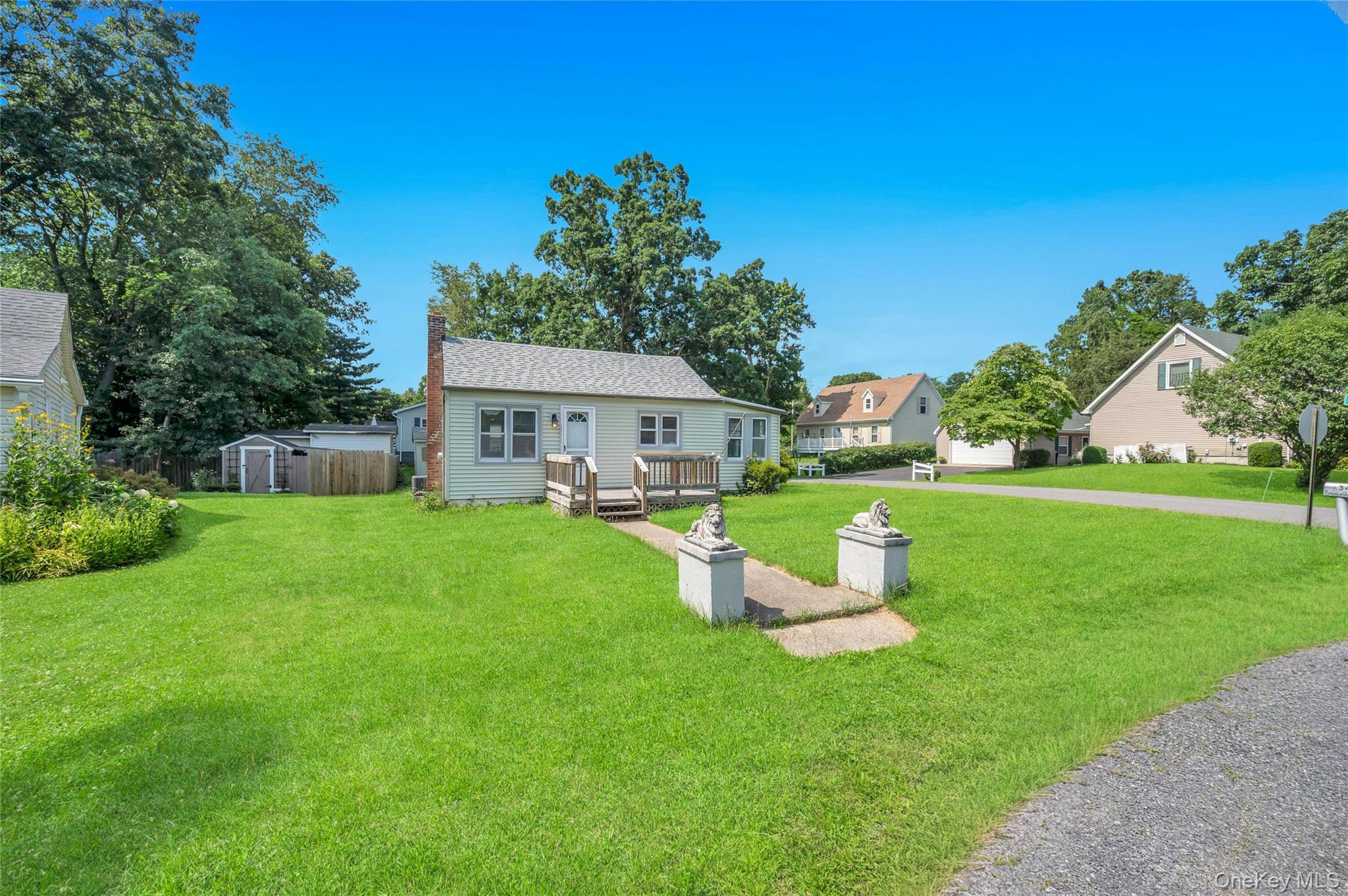 34 Shore Drive Property Photo 2