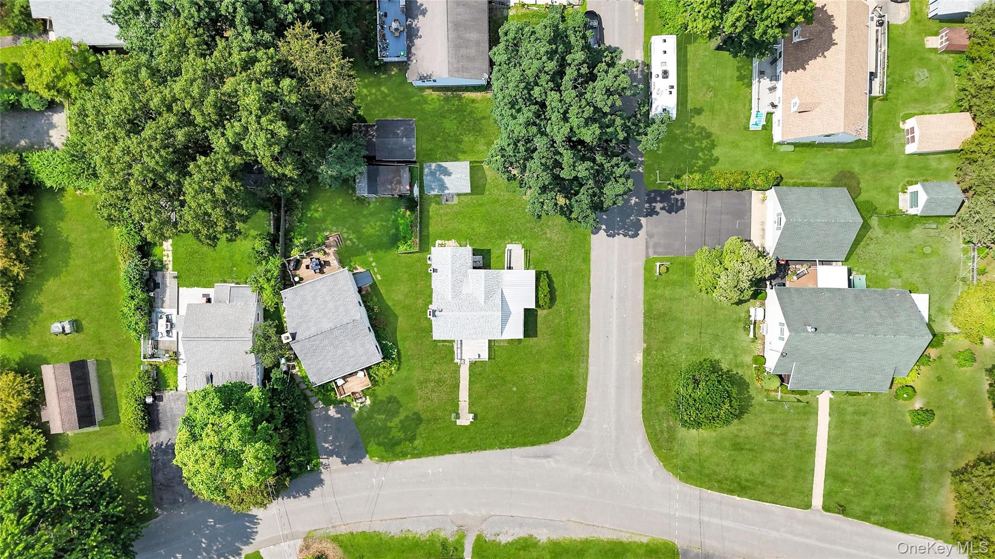 34 Shore Drive Property Photo 8