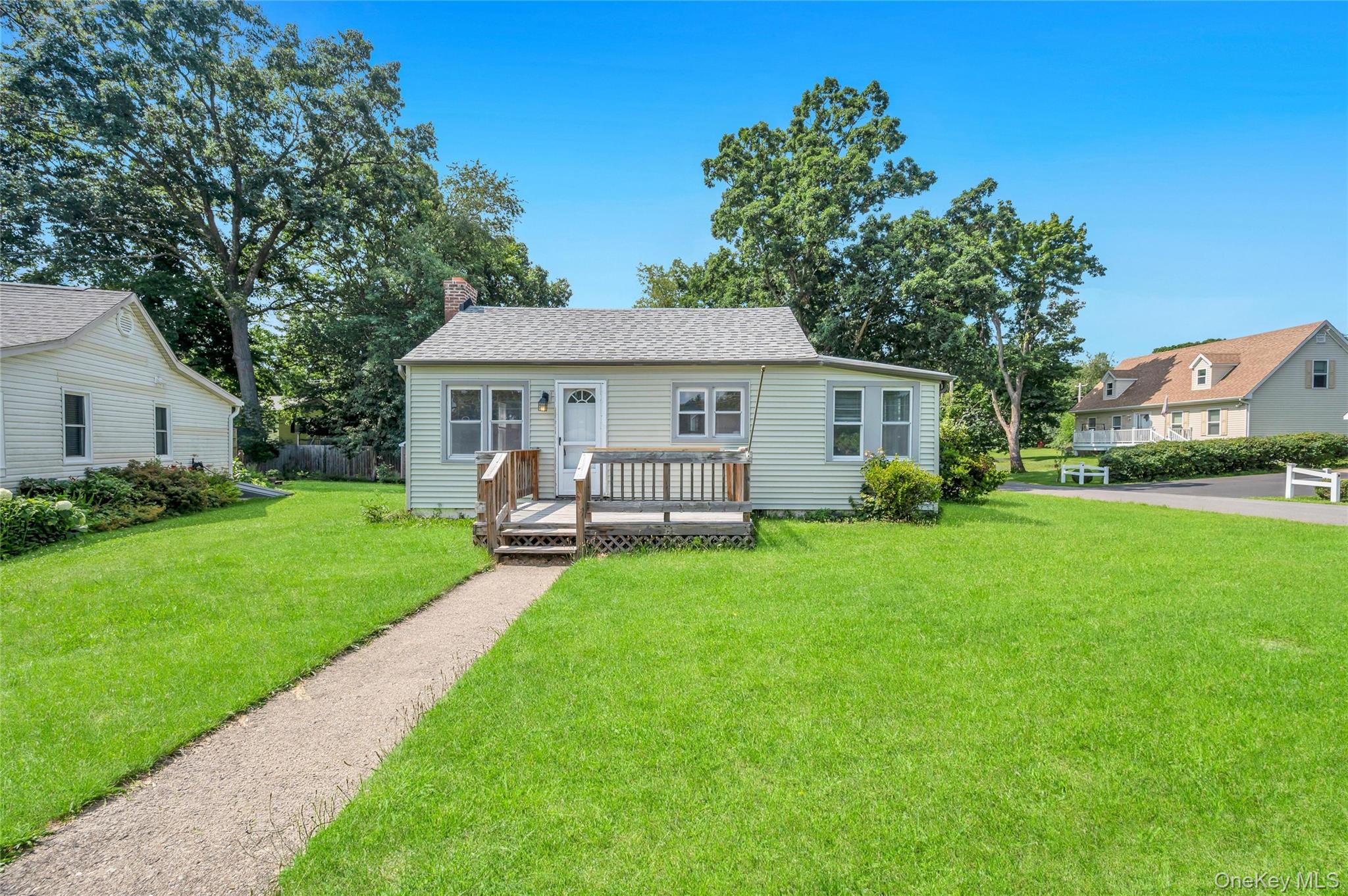 34 Shore Drive Property Photo 9