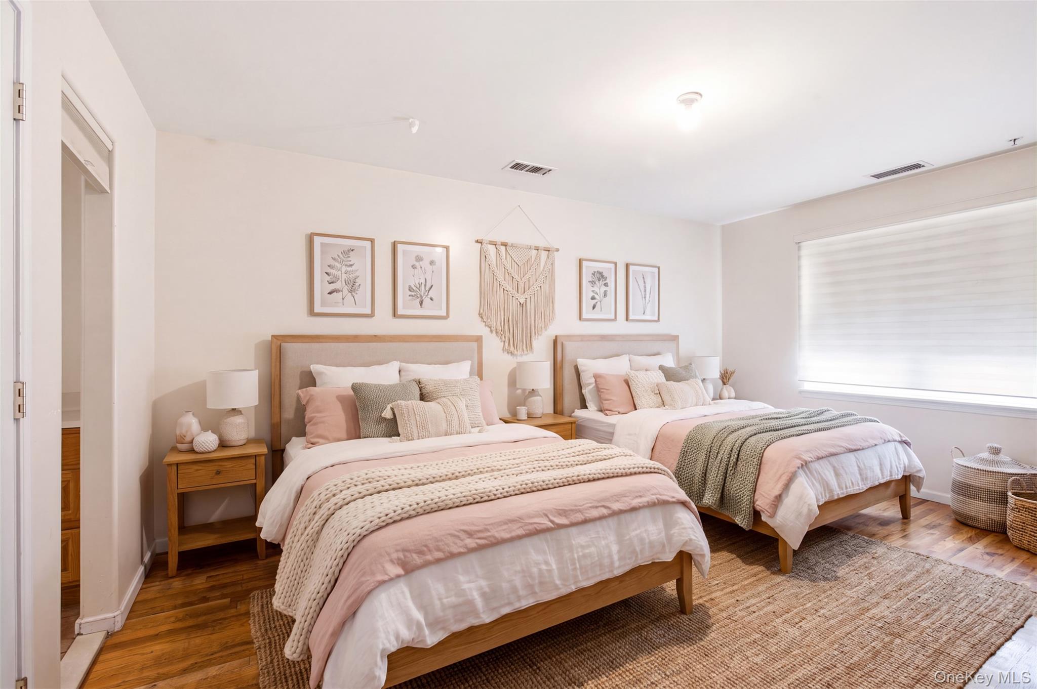 16 Elm Street 301 Property Photo 10