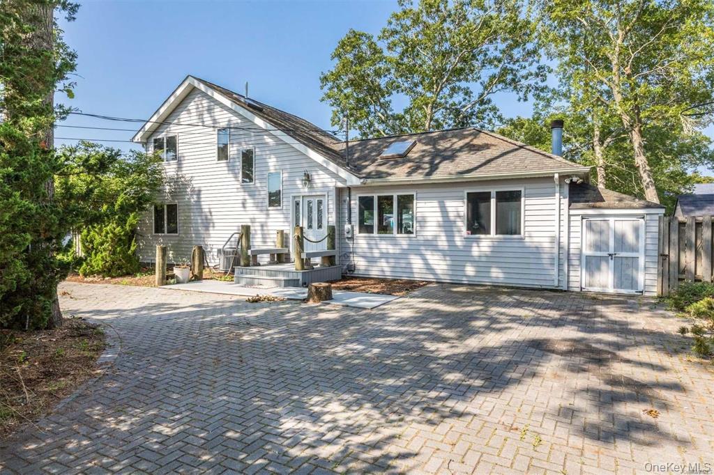 18 Tarpon Road Property Photo 1
