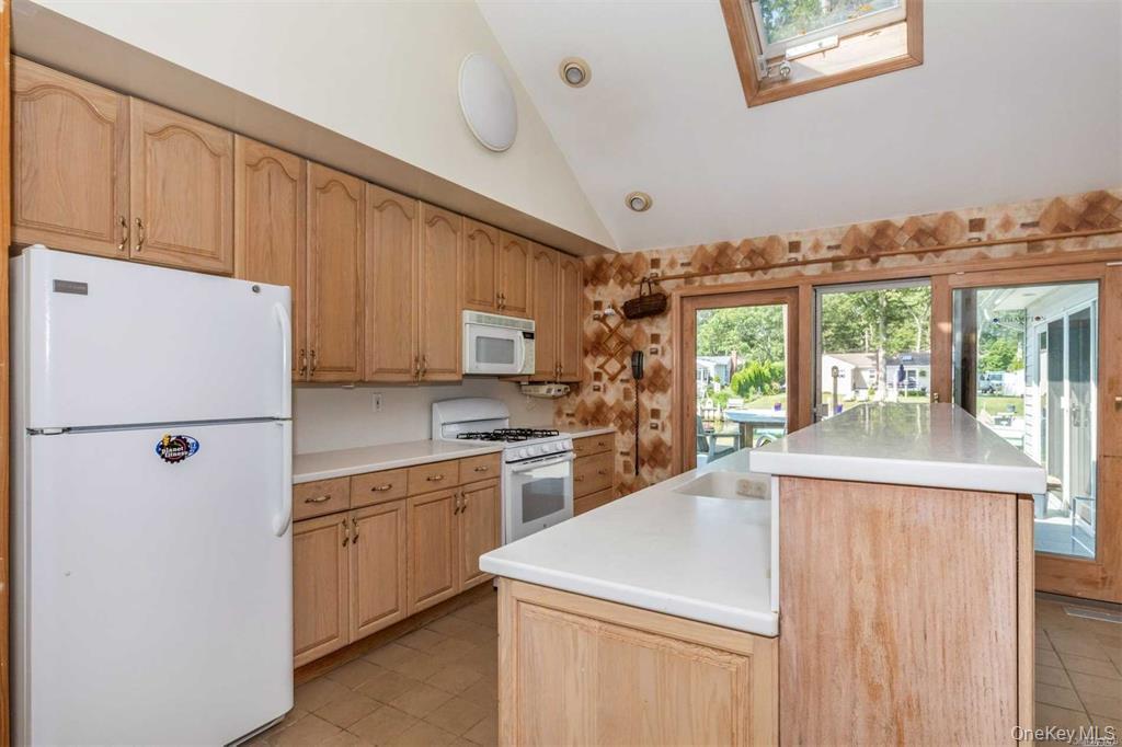 18 Tarpon Road Property Photo 9
